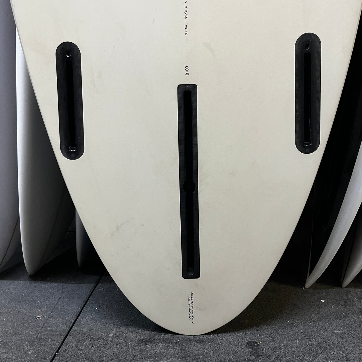 Element Scrambled Egg 7'0" secondhand surfboards fin box close-up