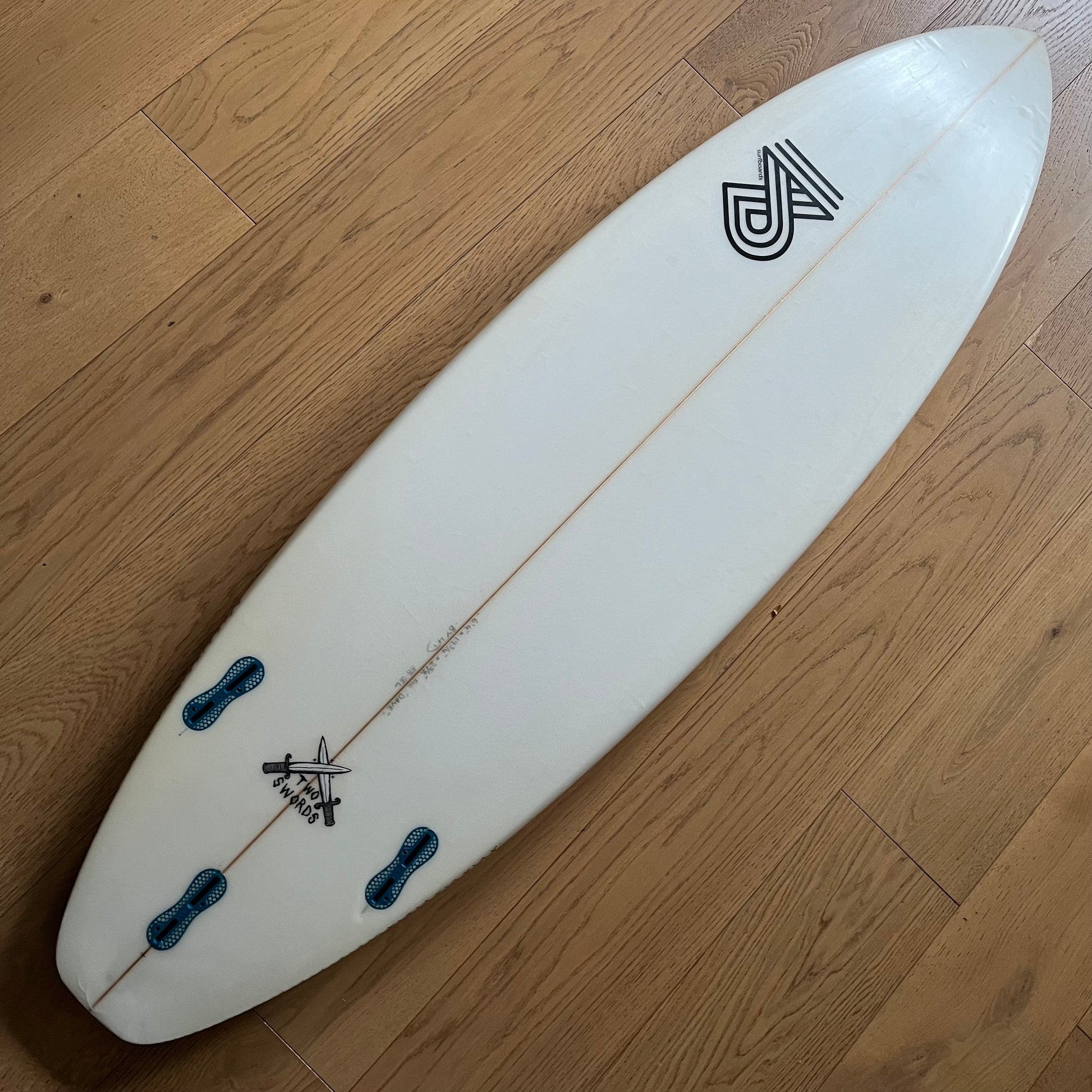 4D Surfboards Two Swords 6'4" secondhand surfboard bottom view