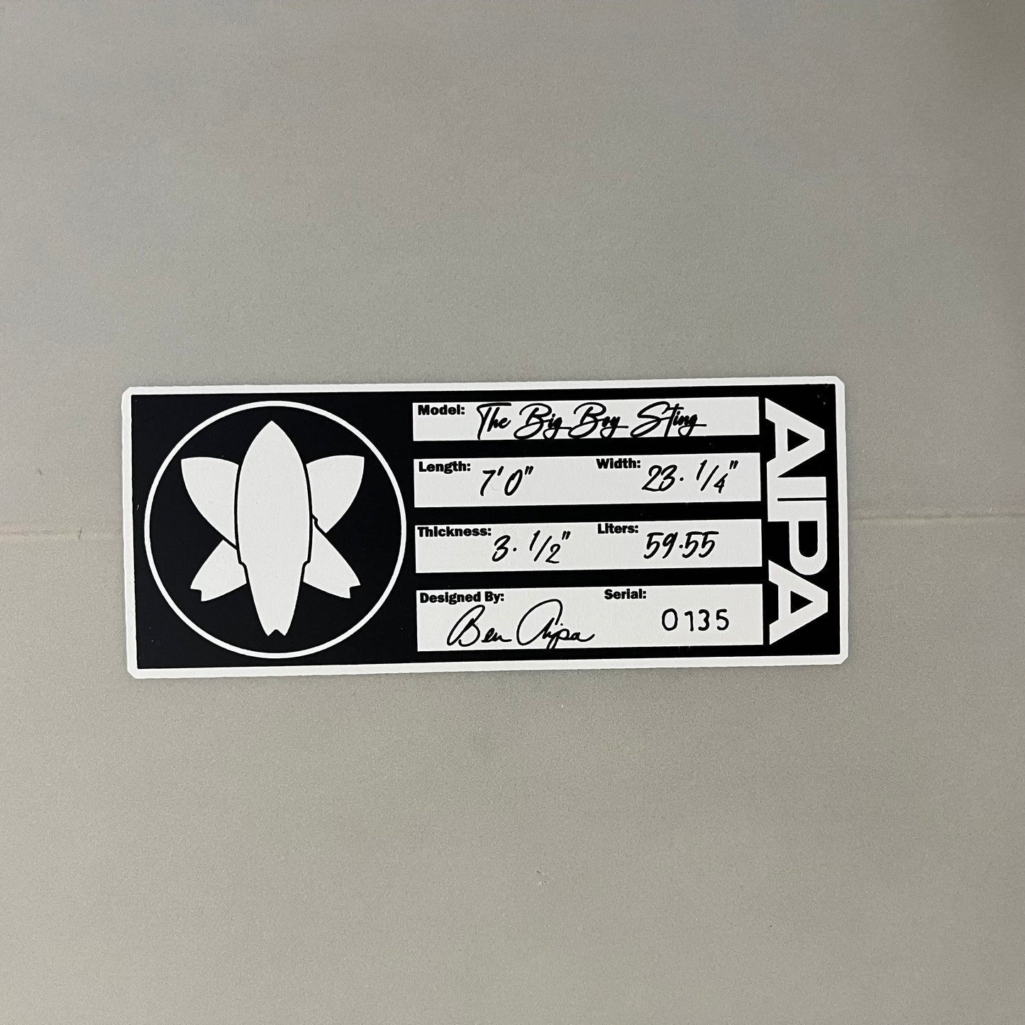 AIPA Big Boy Sting 7'0" secondhand surfboard dimensions close-up