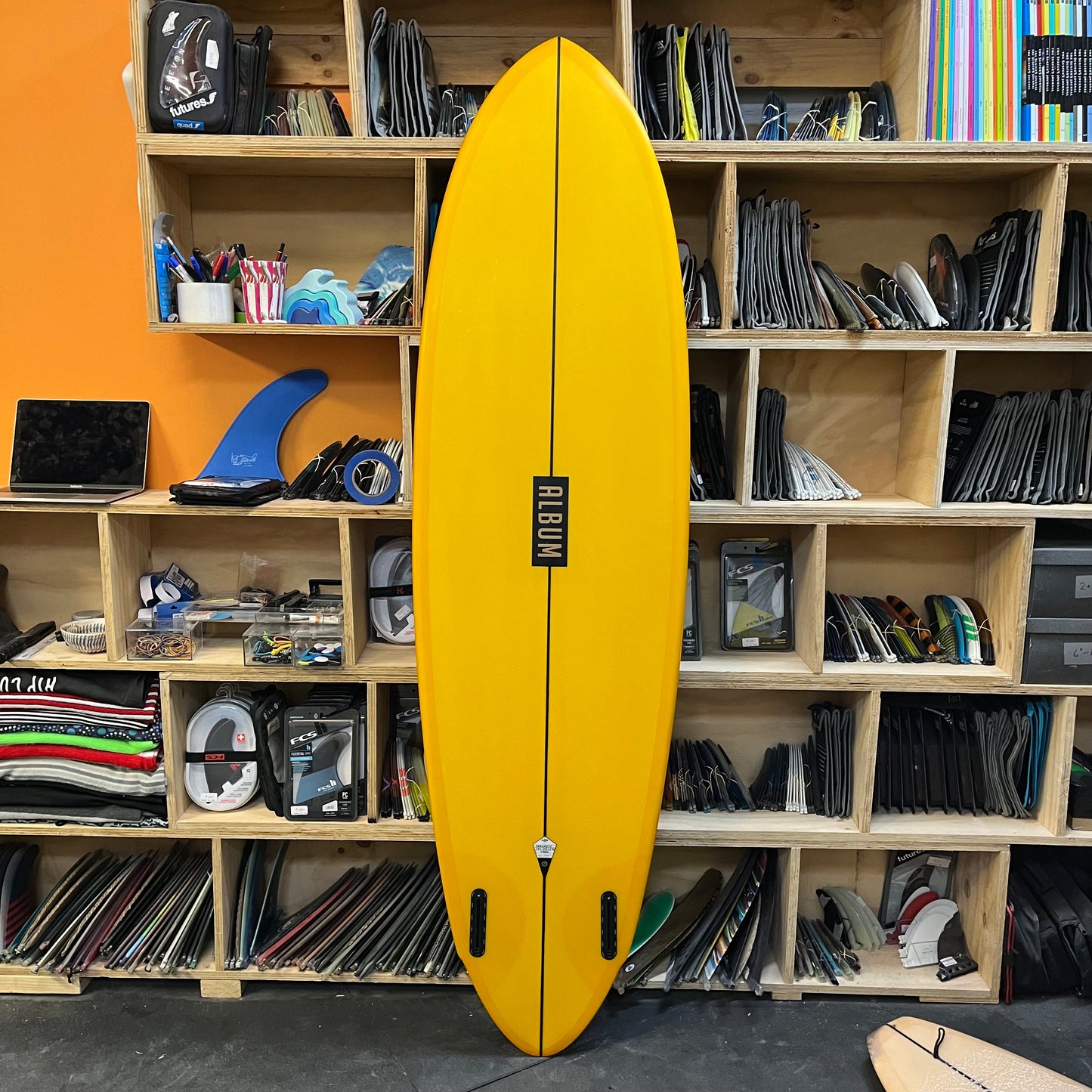 Album Darkness 6'9" secondhand surfboard bottom view