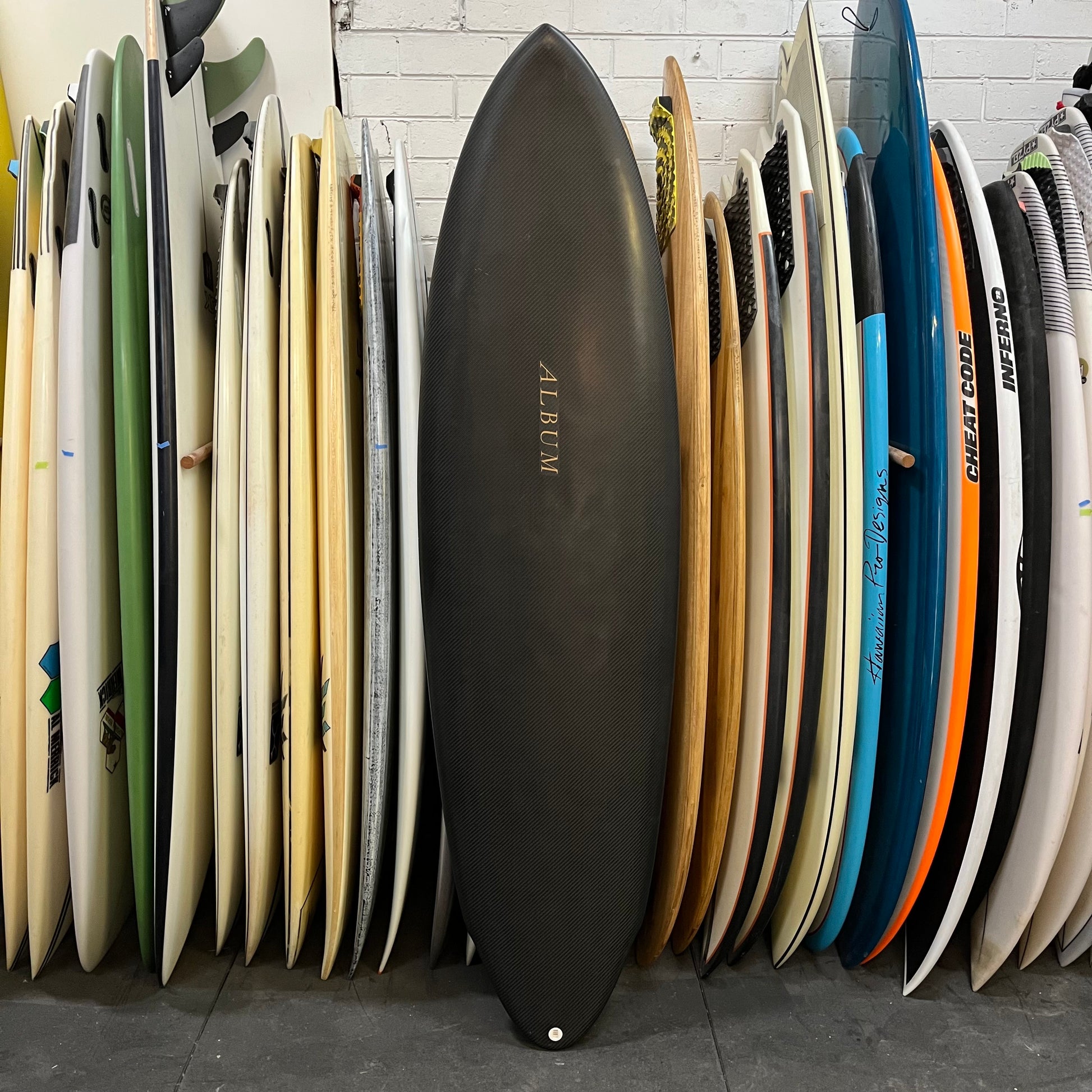 Album Lucent 6'2" secondhand surfboard top view