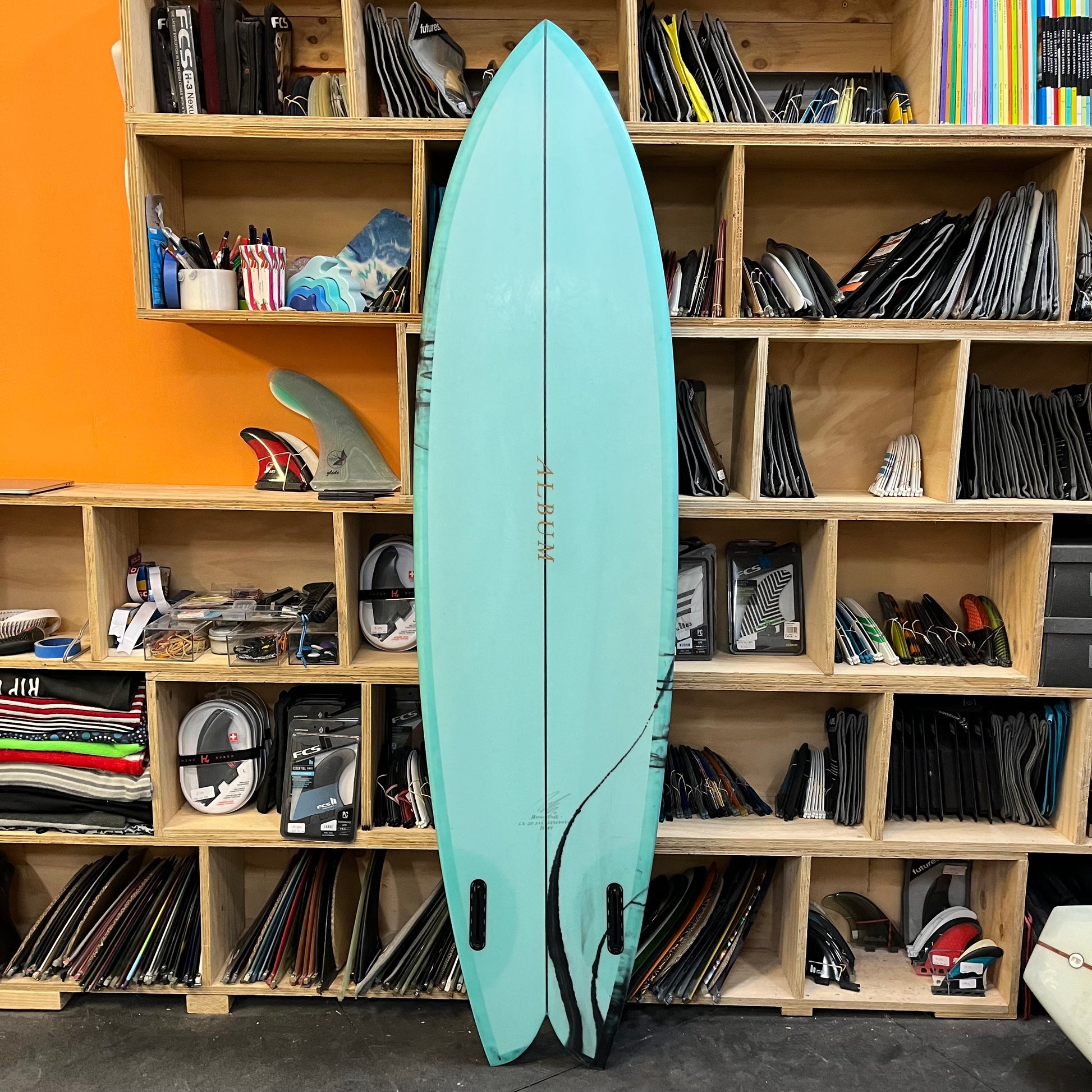 Album Moonstone 6'8" secondhand surfboard bottom view