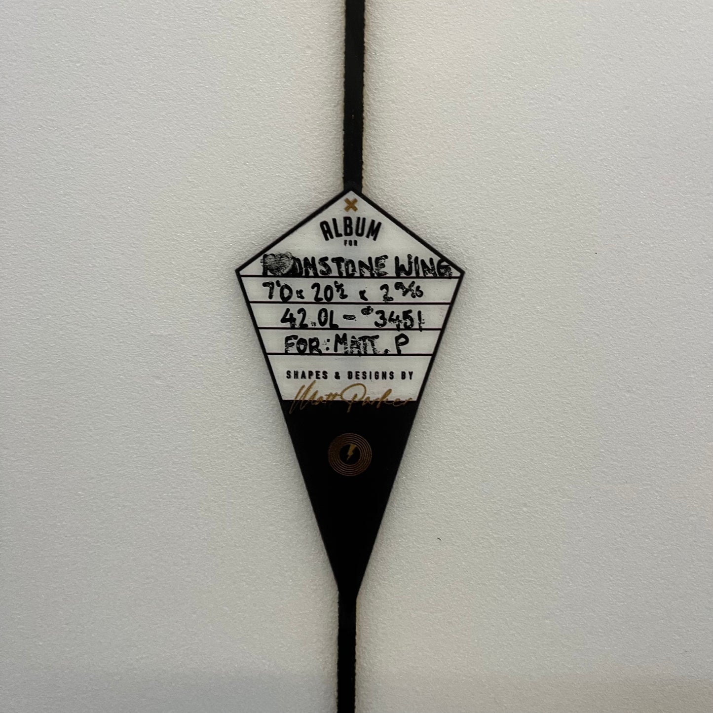 Album Moonstone Wing 7'0" secondhand surfboard dimensions close-up