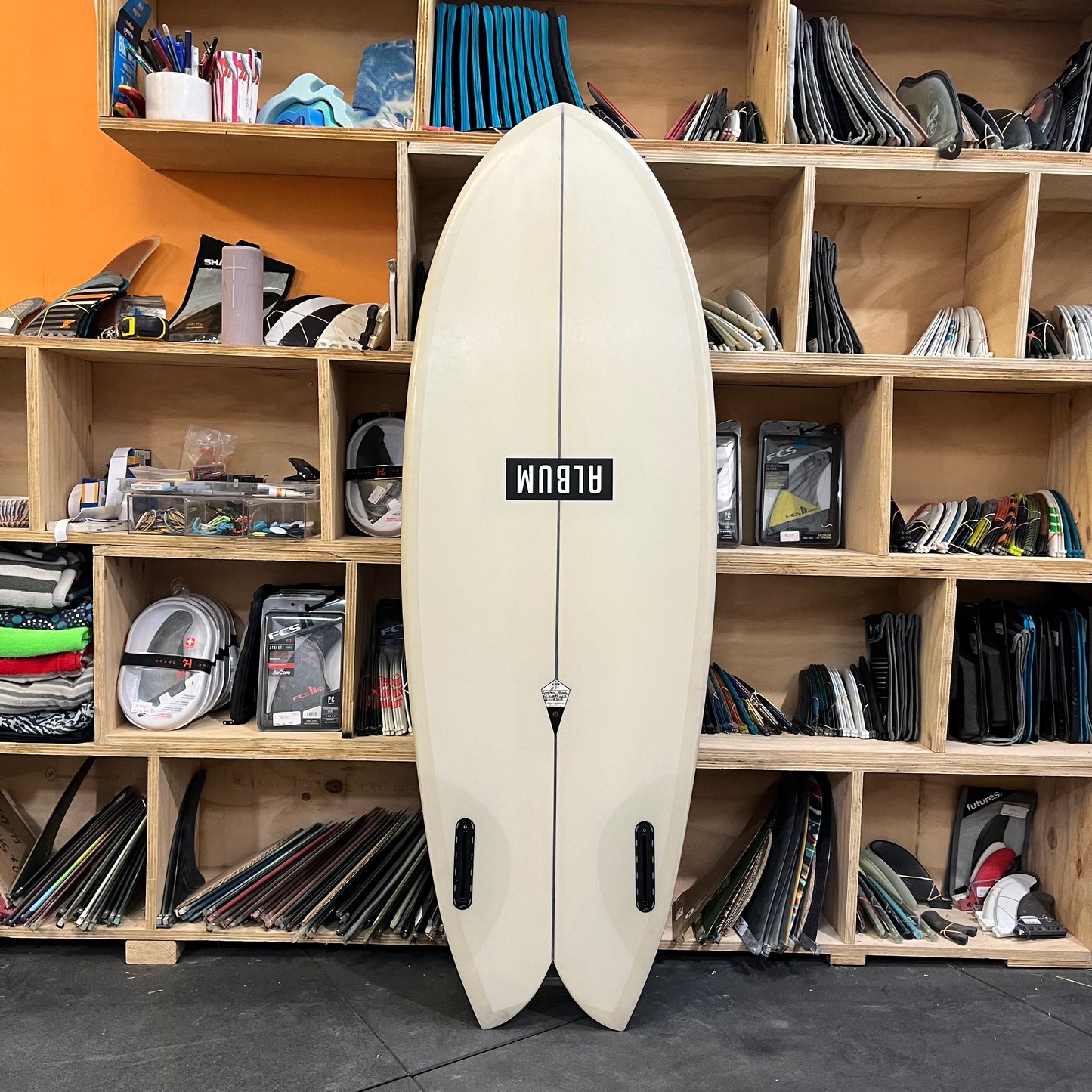 Album Sunstone  5'1" secondhand surfboard bottom view
