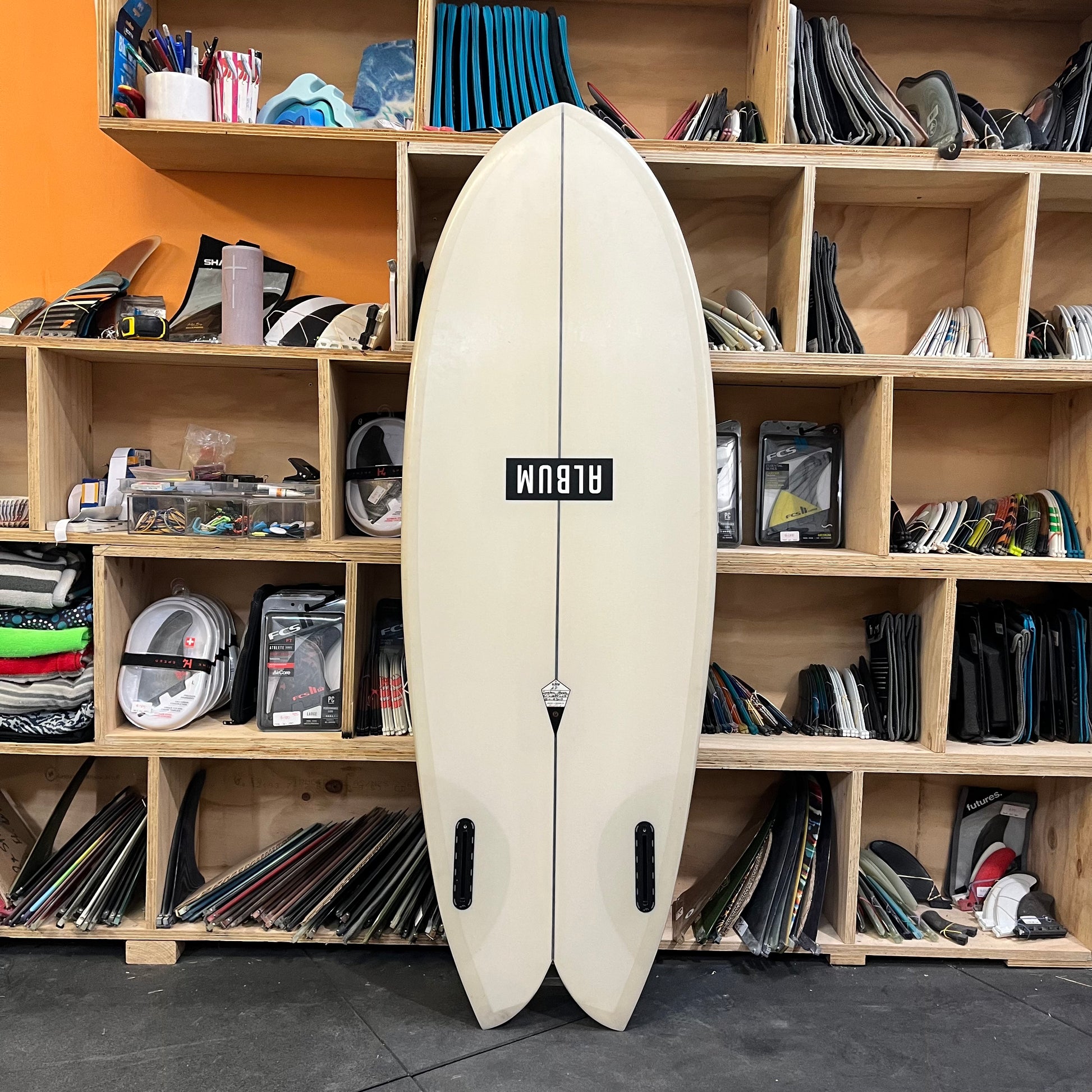 Album Sunstone  5'1" secondhand surfboard bottom view