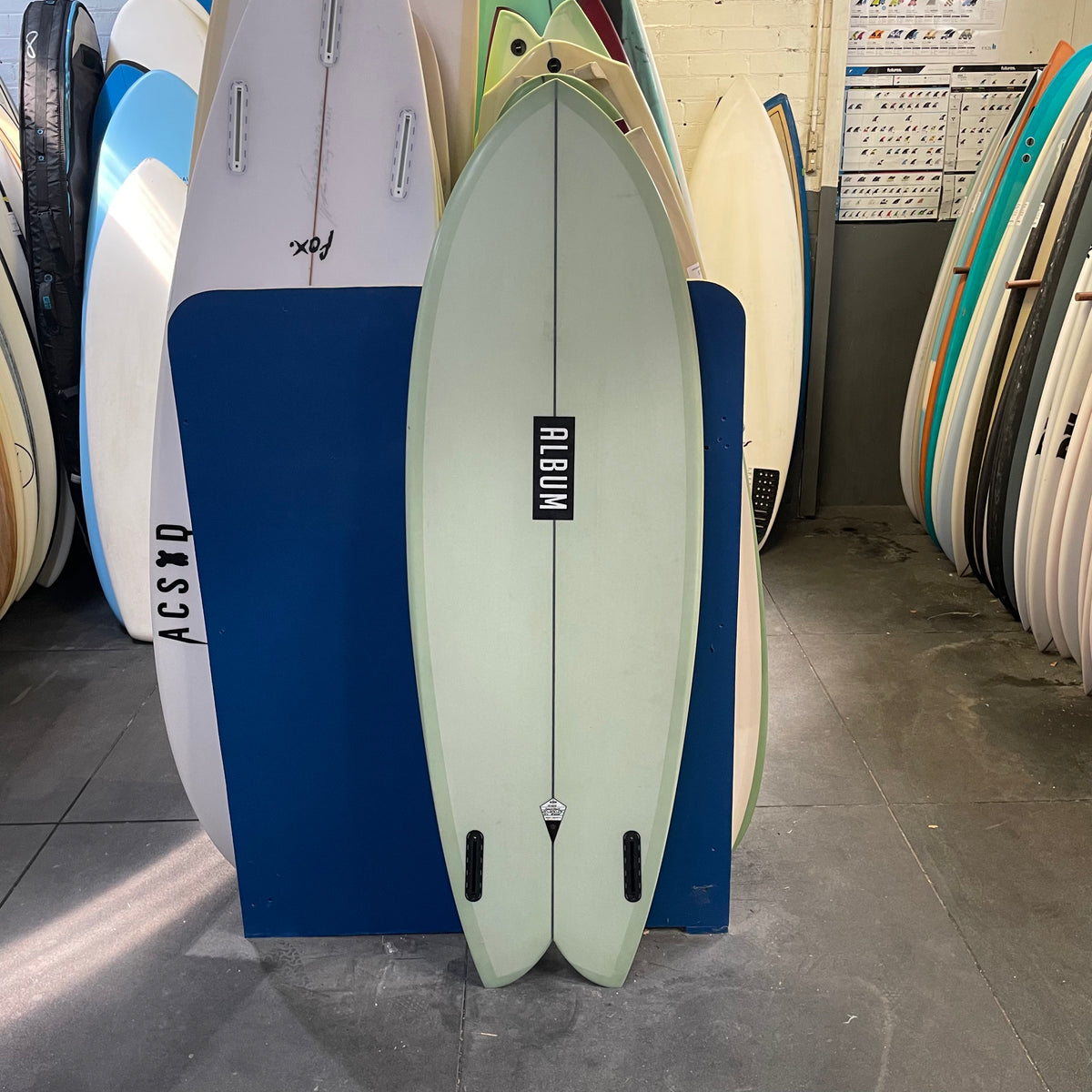 Album Sunstone 5'5" secondhand surfboard bottom view