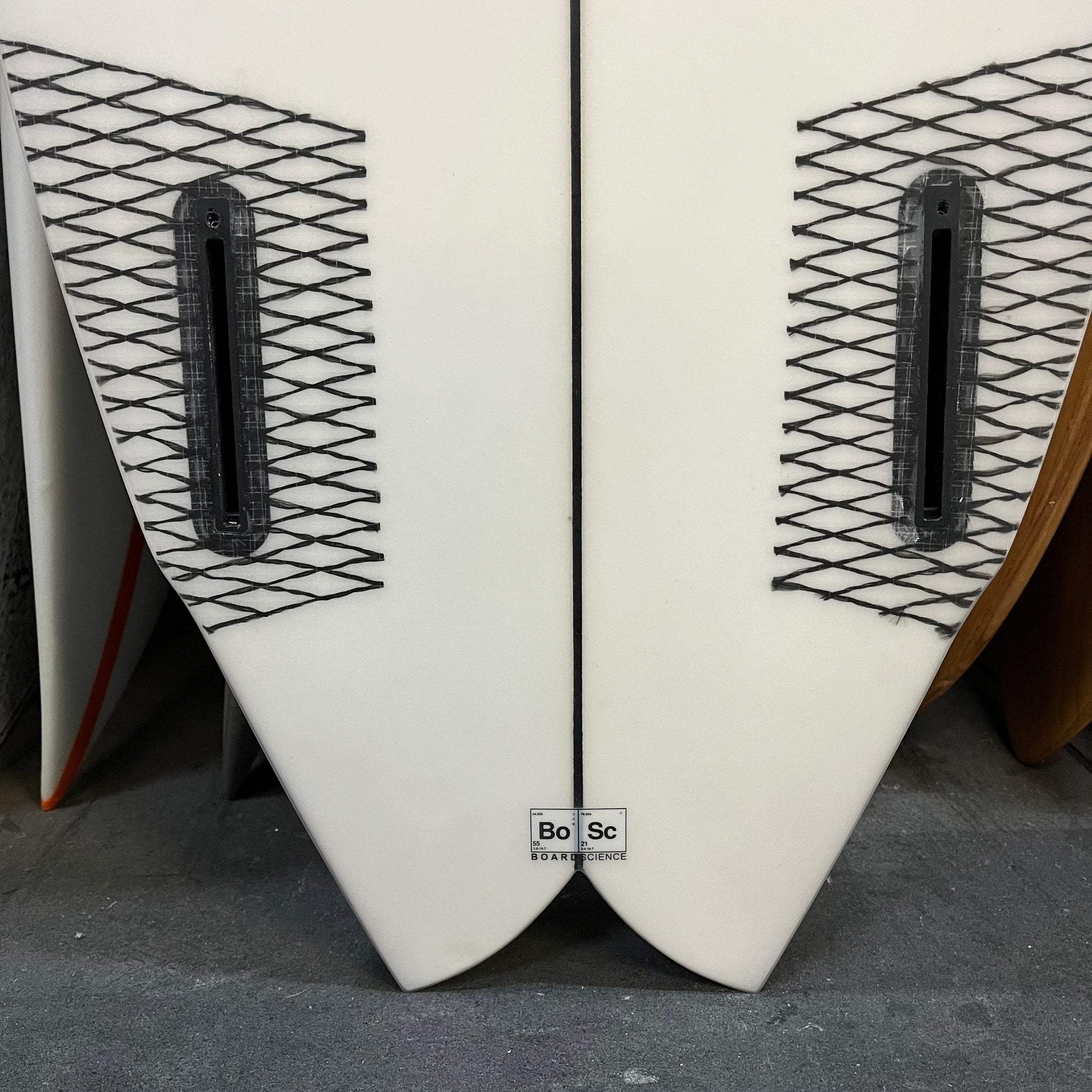 Album Twinsman 6'1" secondhand surfboard fin box close-up