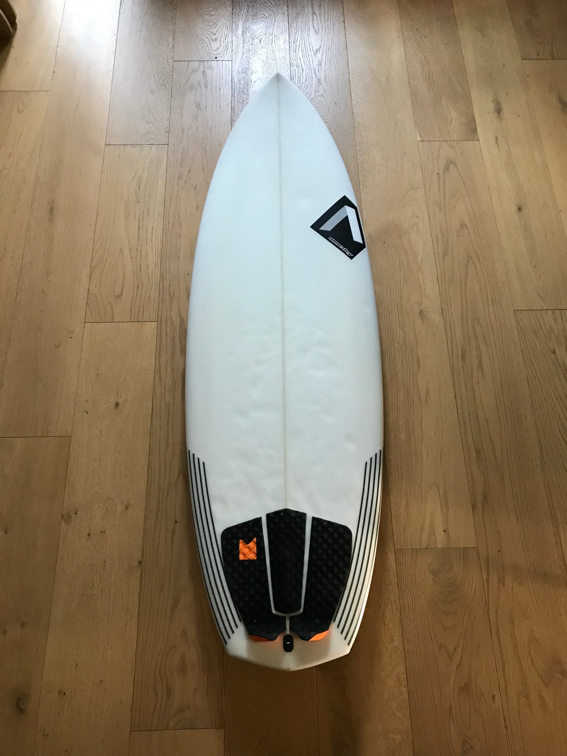 Annesley Tiger Shark 6'1" secondhand surfboard top view