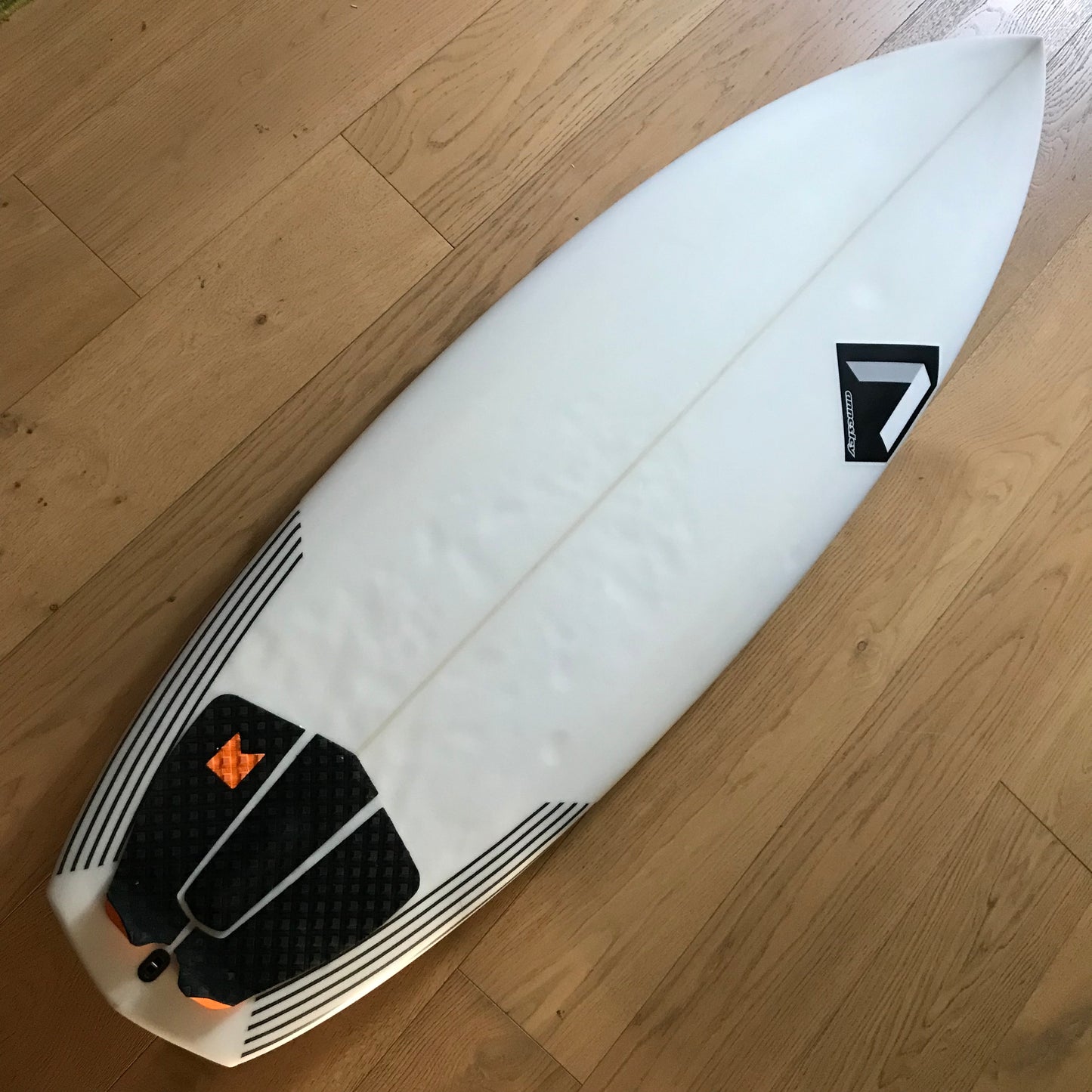 Annesley Tiger Shark 6'1" secondhand surfboard top view