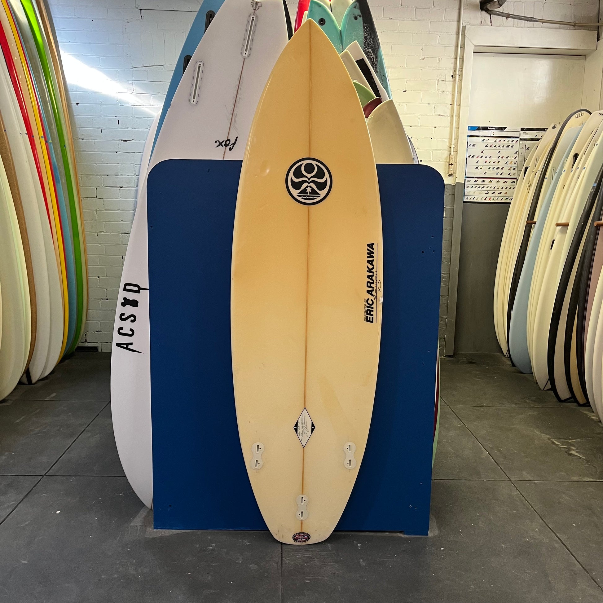 Eric Arakawa transformer 5'11" secondhand surfboard bottom view