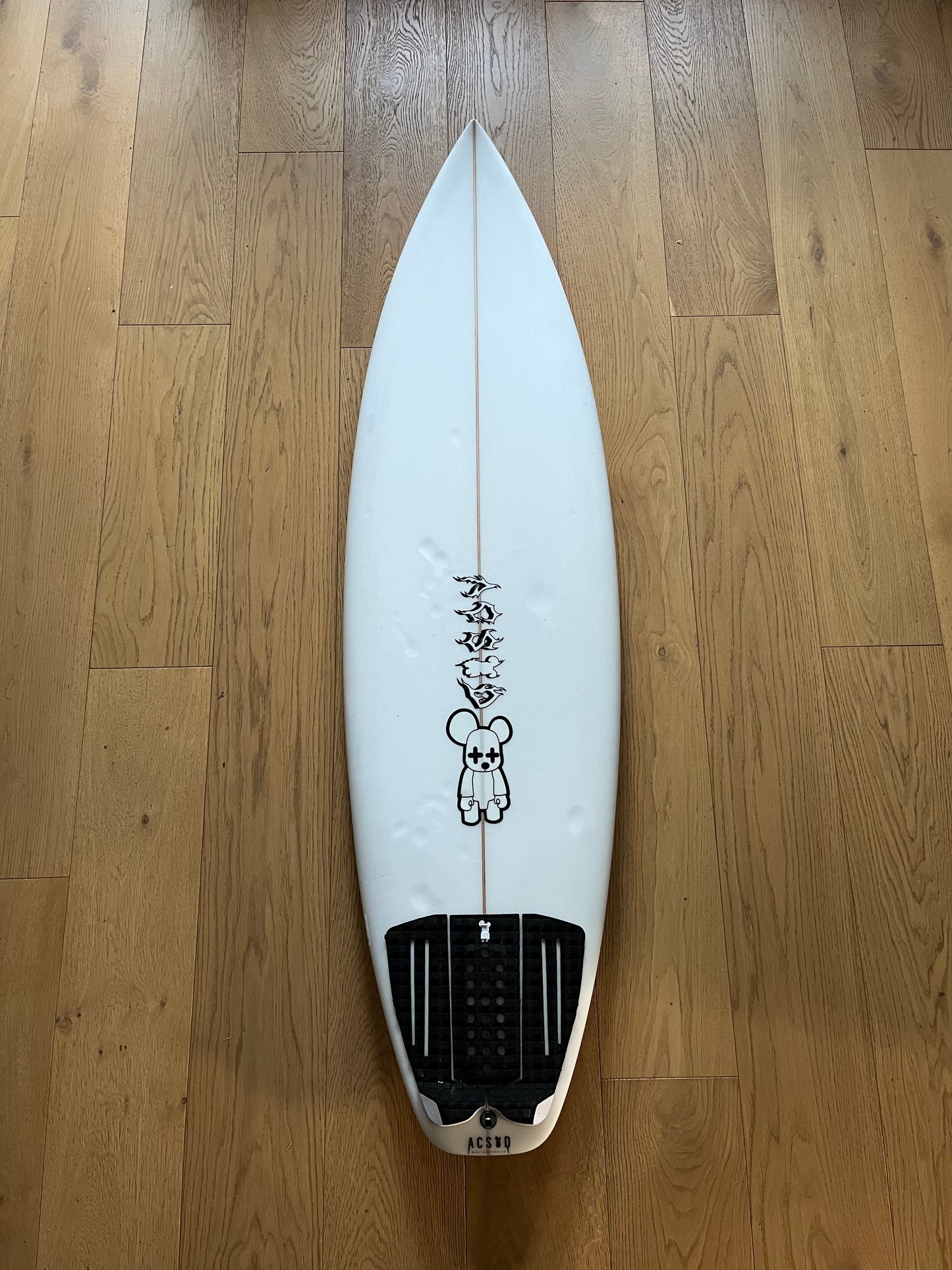 ASCOD custom 6'0" secondhand surfboard top view