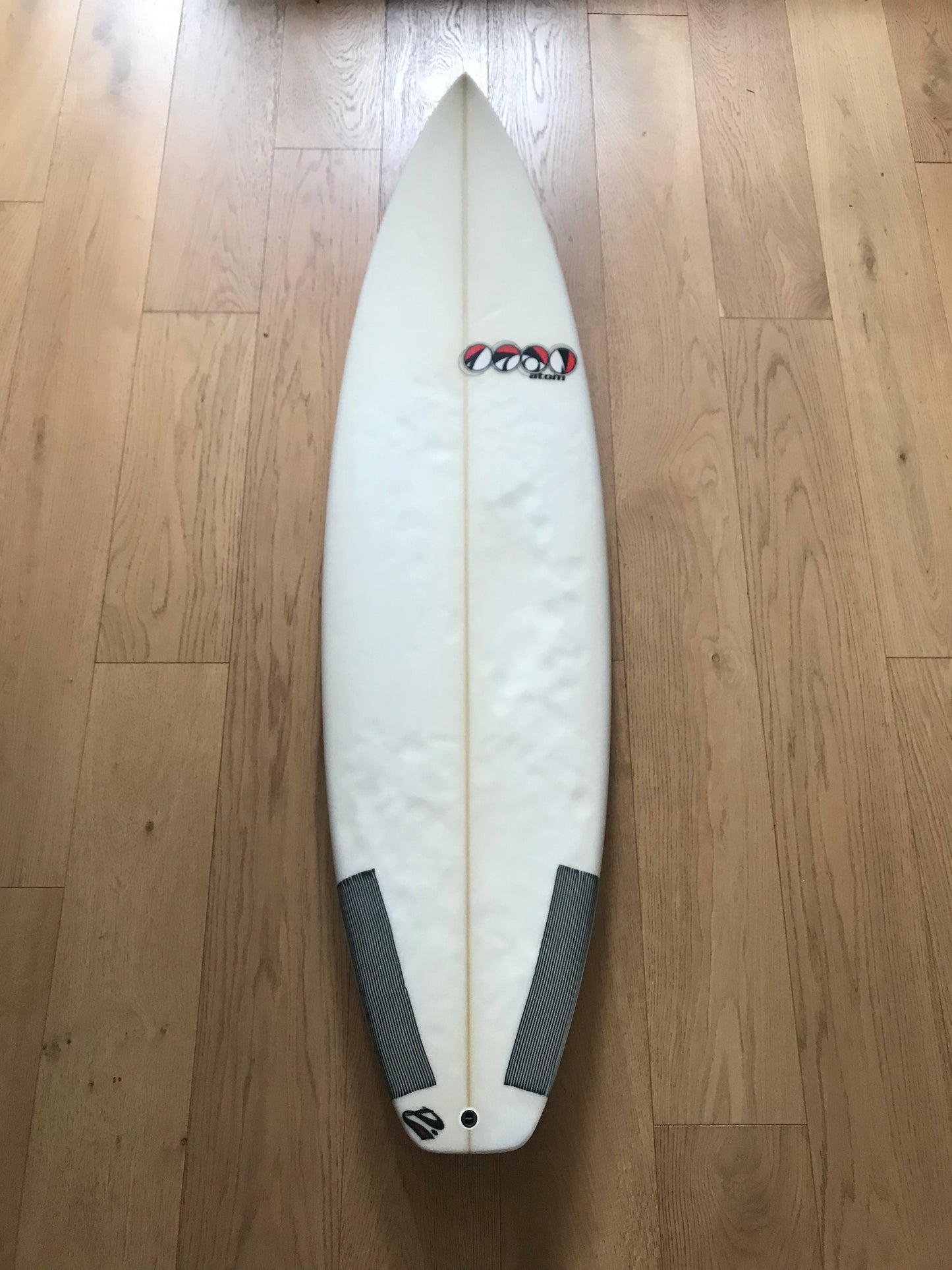 Atom high performance shortboard 6'2" secondhand surfboard top view