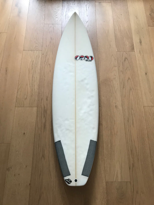 Atom high performance shortboard 6'2" secondhand surfboard top view