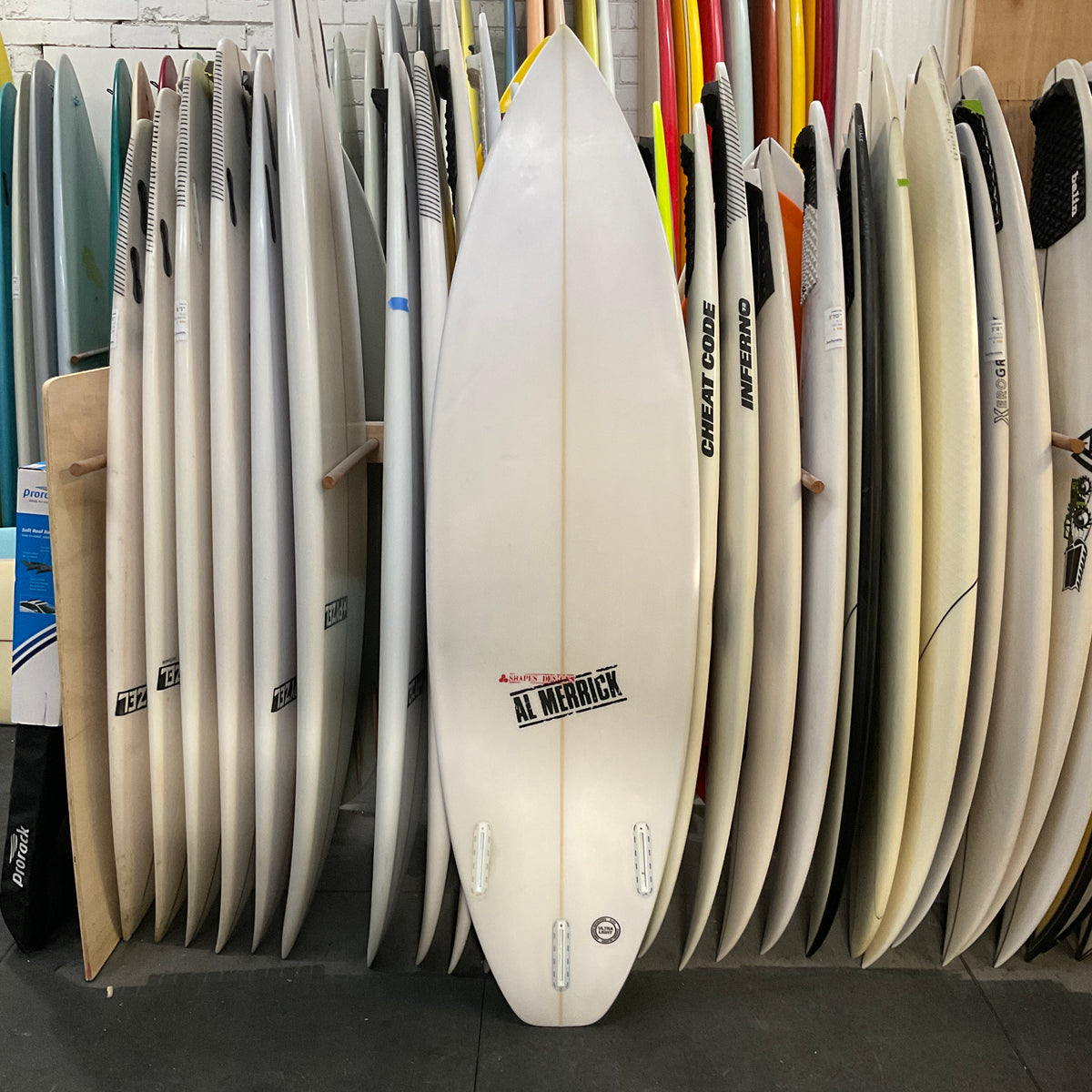 Channel Islands CI 2.Pro 6'2" secondhand surfboard bottom view