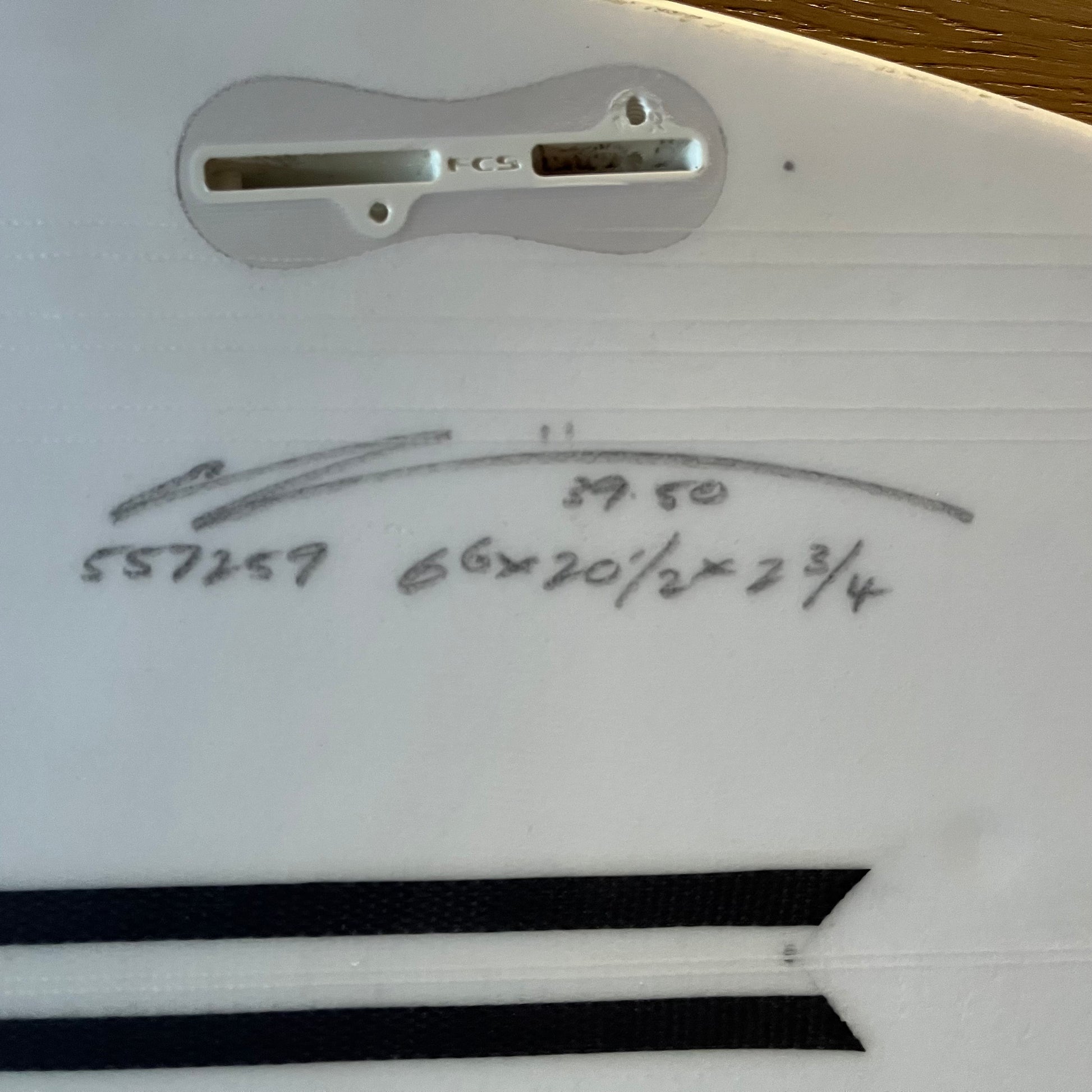 Chilli BV2 TT 6'6" secondhand surfboard dimensions close-up