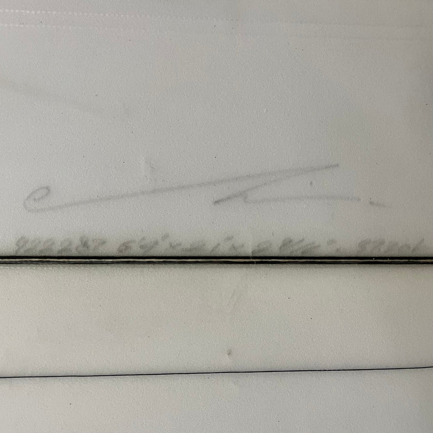 Chilli Middy 6'4" secondhand surfboard dimensions close-up