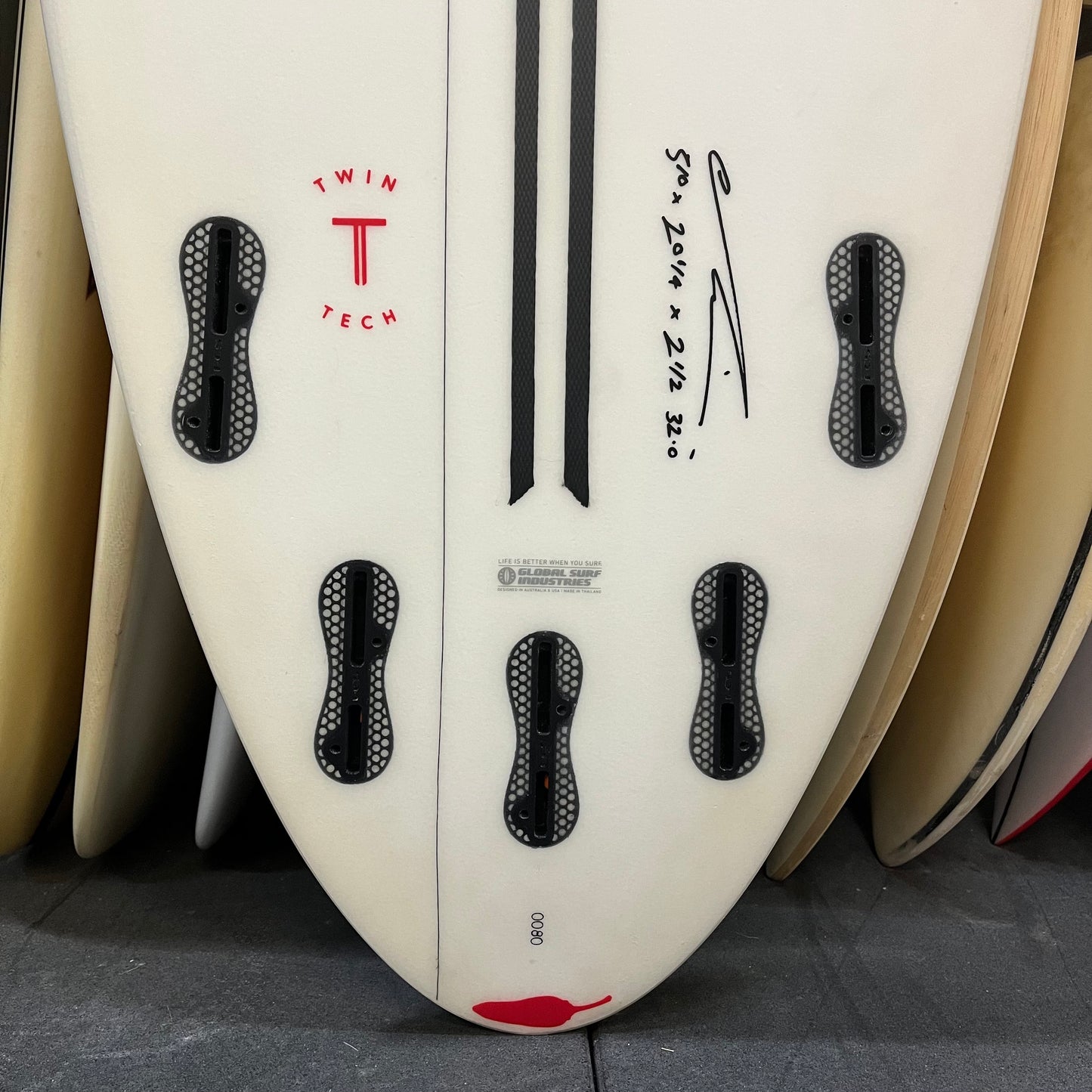 Chilli Rarest Bird 5'10" secondhand surfboard fin box close-up