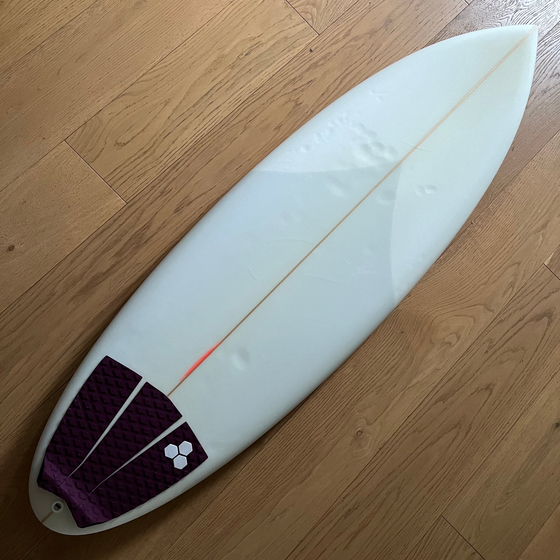 Christenson Cafe Racer 5'7" secondhand surfboard top view