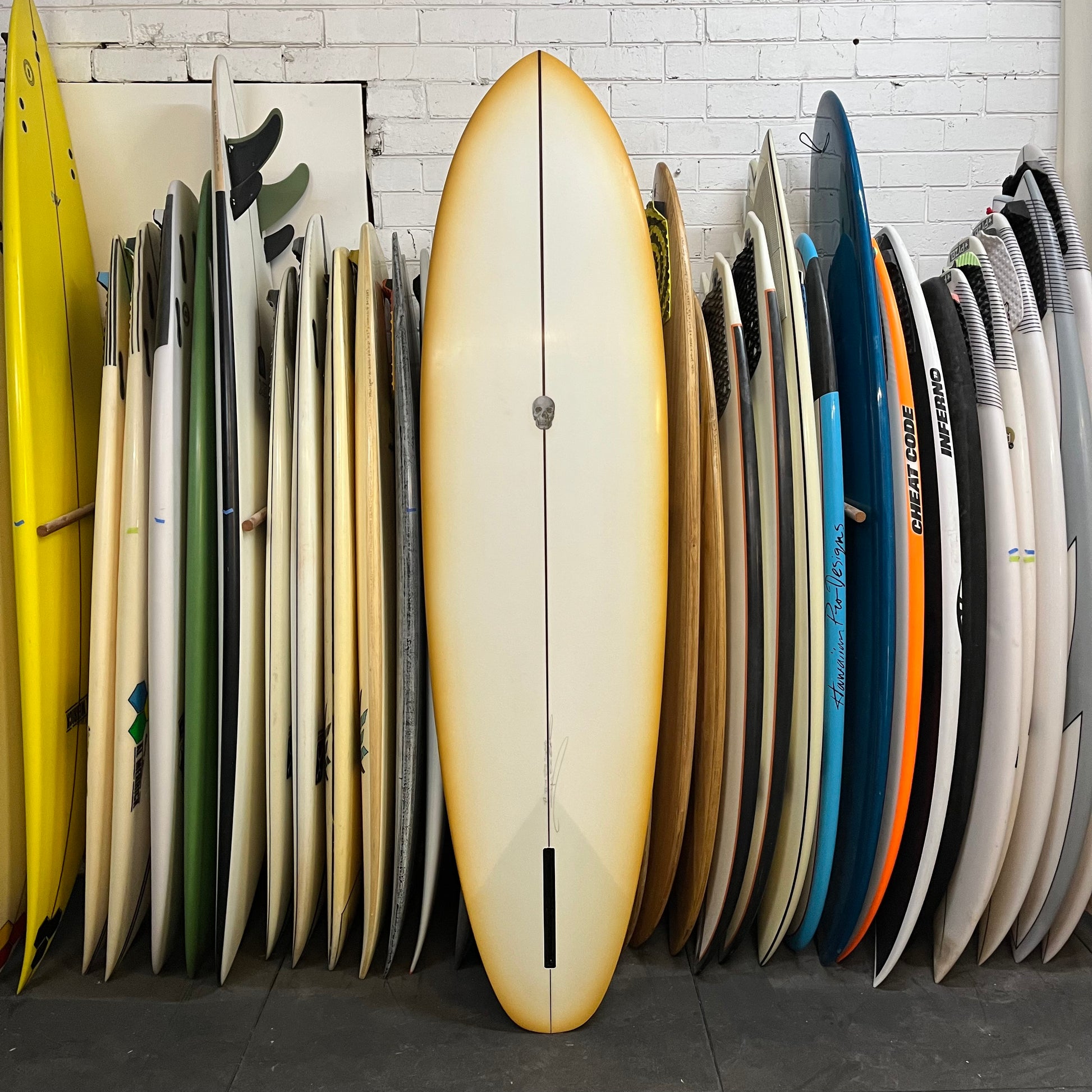 Christenson Flat Tracker 2 7'2" secondhand surfboard bottom view