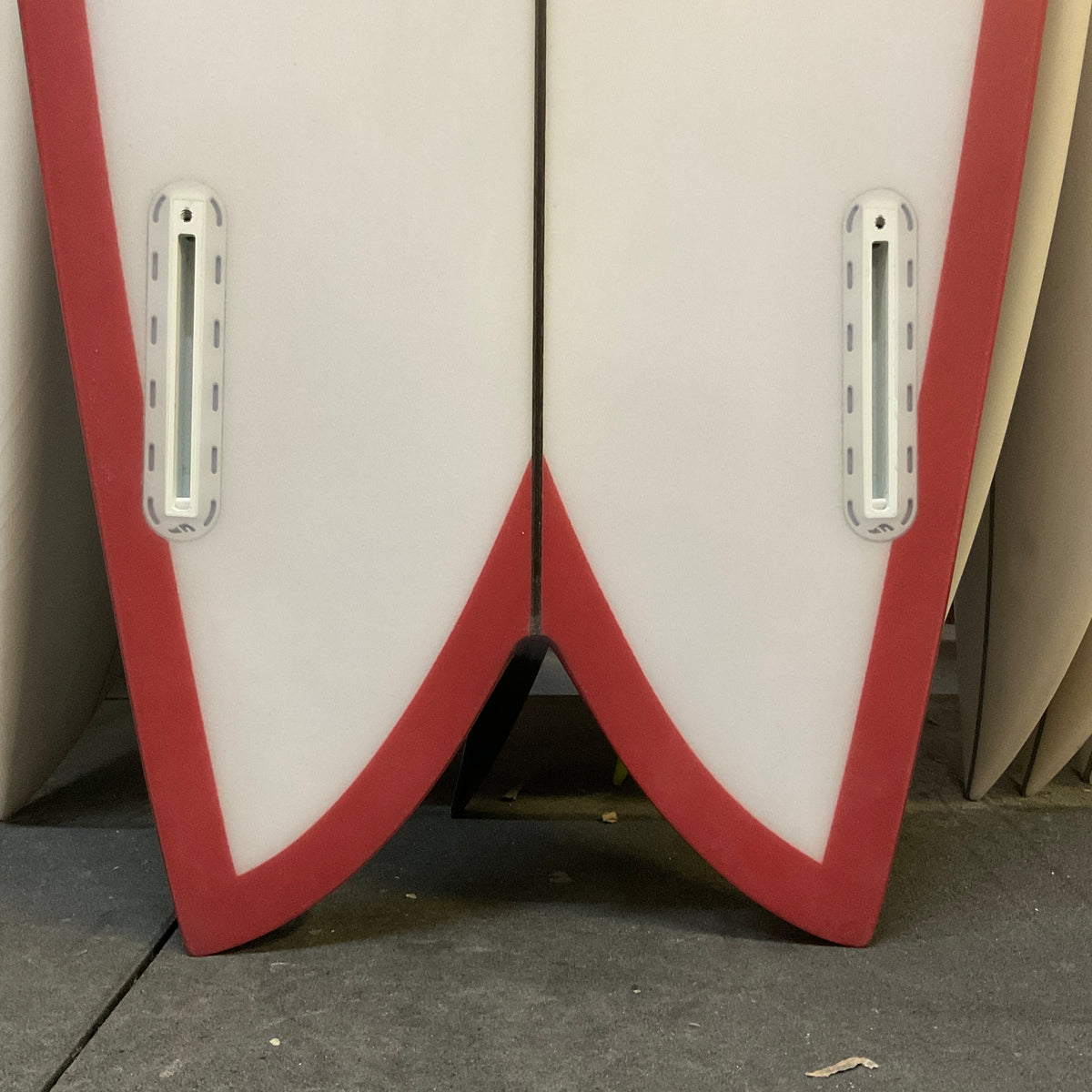 Christenson Long Phish 2.0 7'4" secondhand surfboards fin box close-up