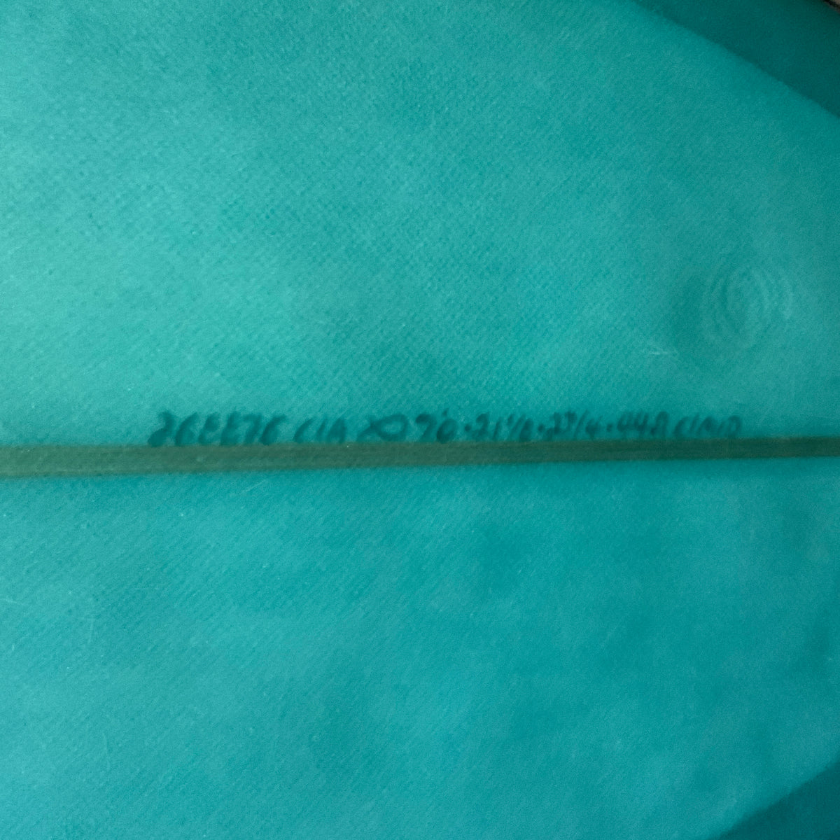 Channel Islands Mid Twin 7'0" secondhand surfboard dimensions close-up