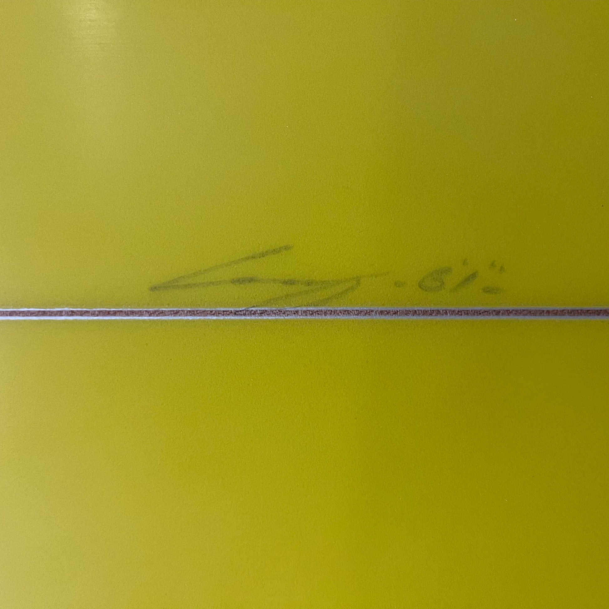 Corey Graham Shapes swallow tail 6'1" secondhand surfboard dimensions close-up