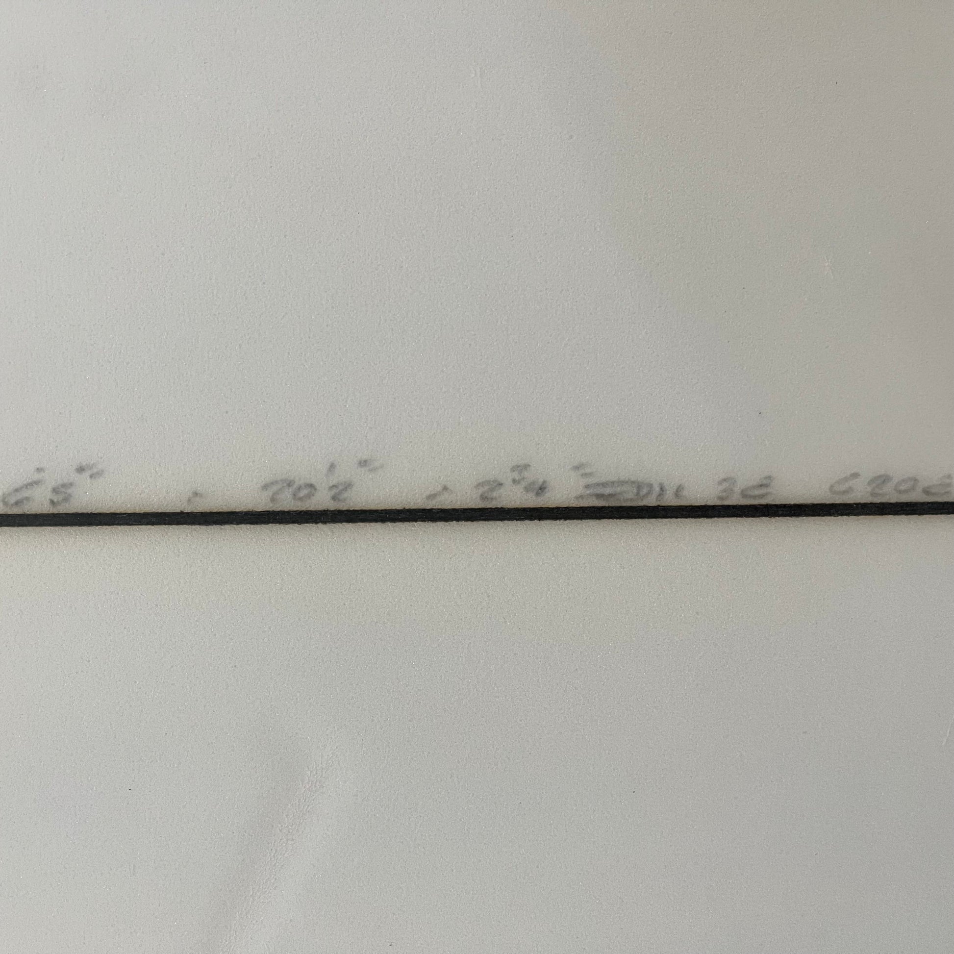 DHD Darren Handley Designs Sweet Spot 3.0 6'5" secondhand surfboard dimensions close-up