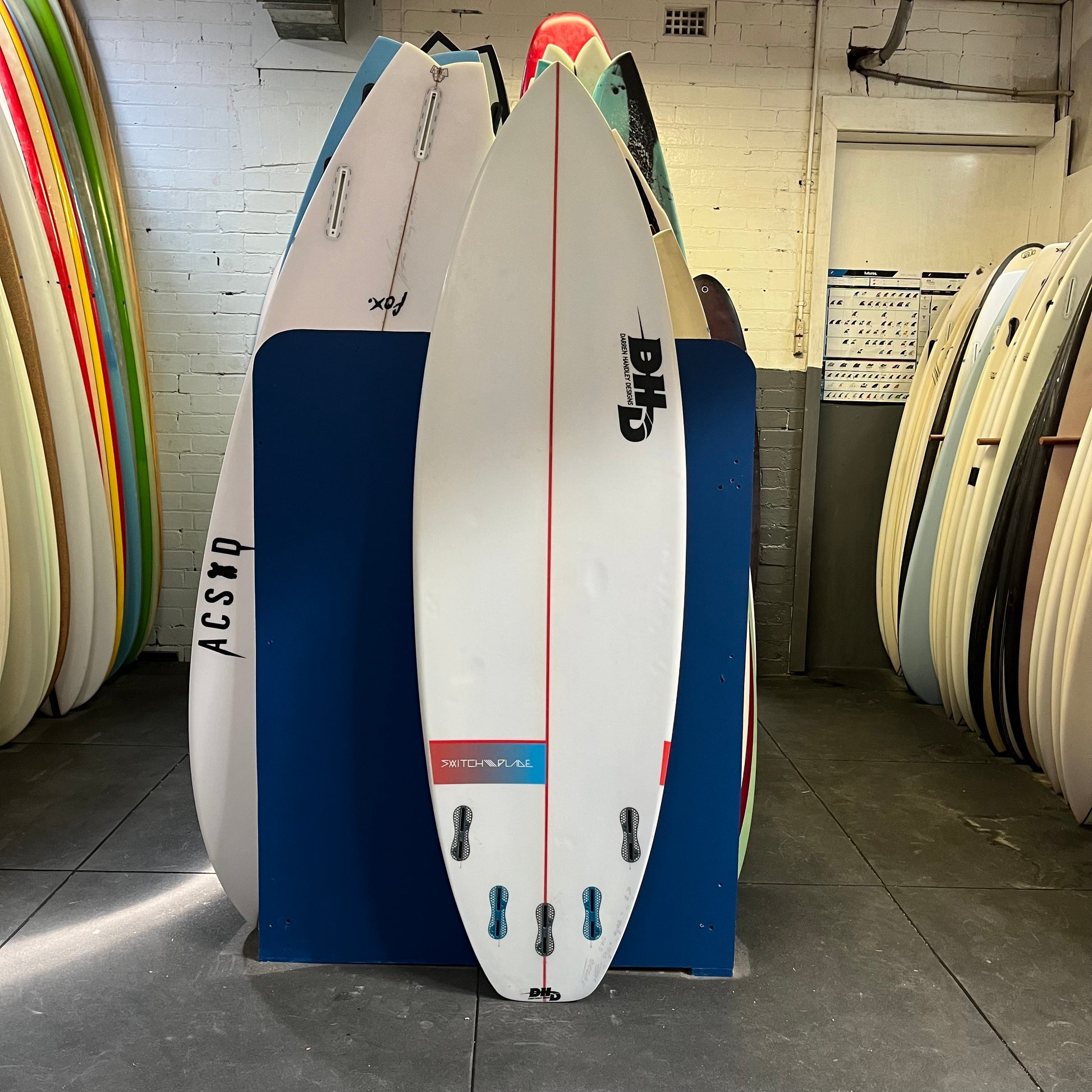 DHD Switchblade 6'2" secondhand surfboard bottom view