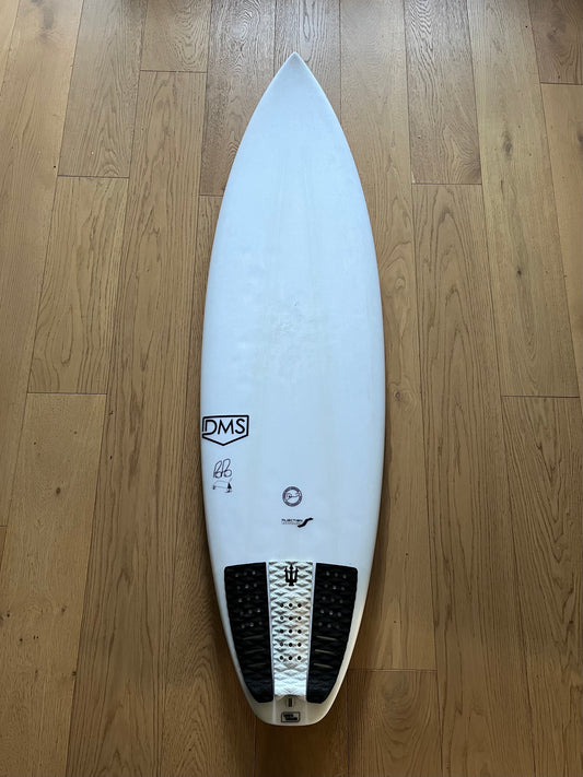 DMS Popo 6'0" secondhand surfboard top view