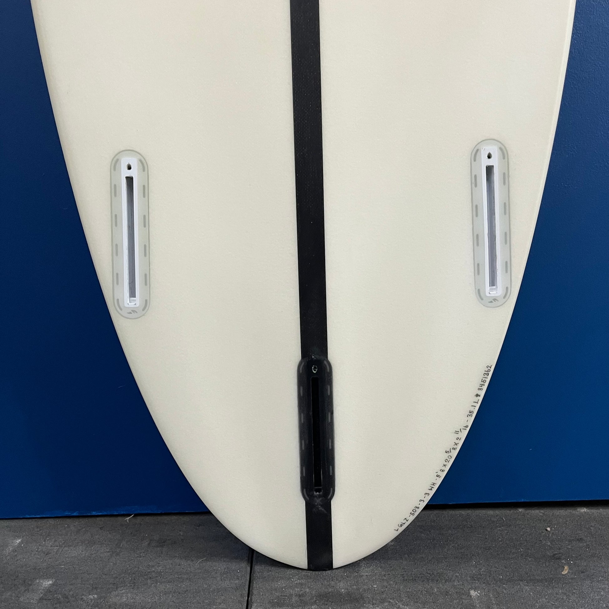 Firewire Glazer 5'8" secondhand surfboard fin box close-up