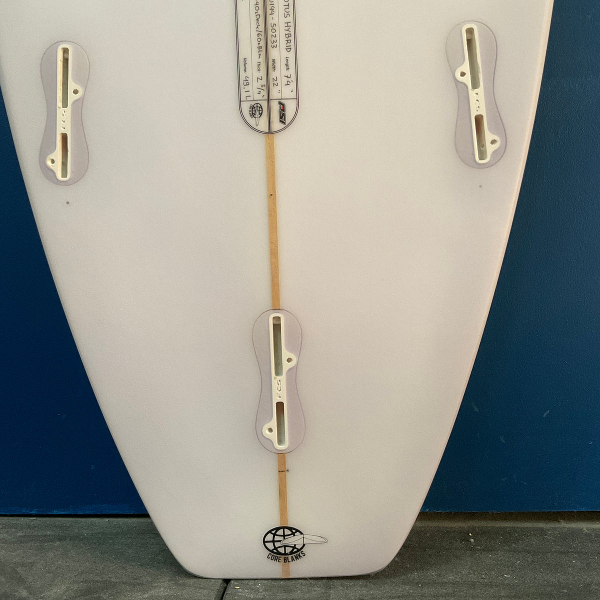 Free Flight Lotus Hybrid 7'4" secondhand surfboards fin box close-up