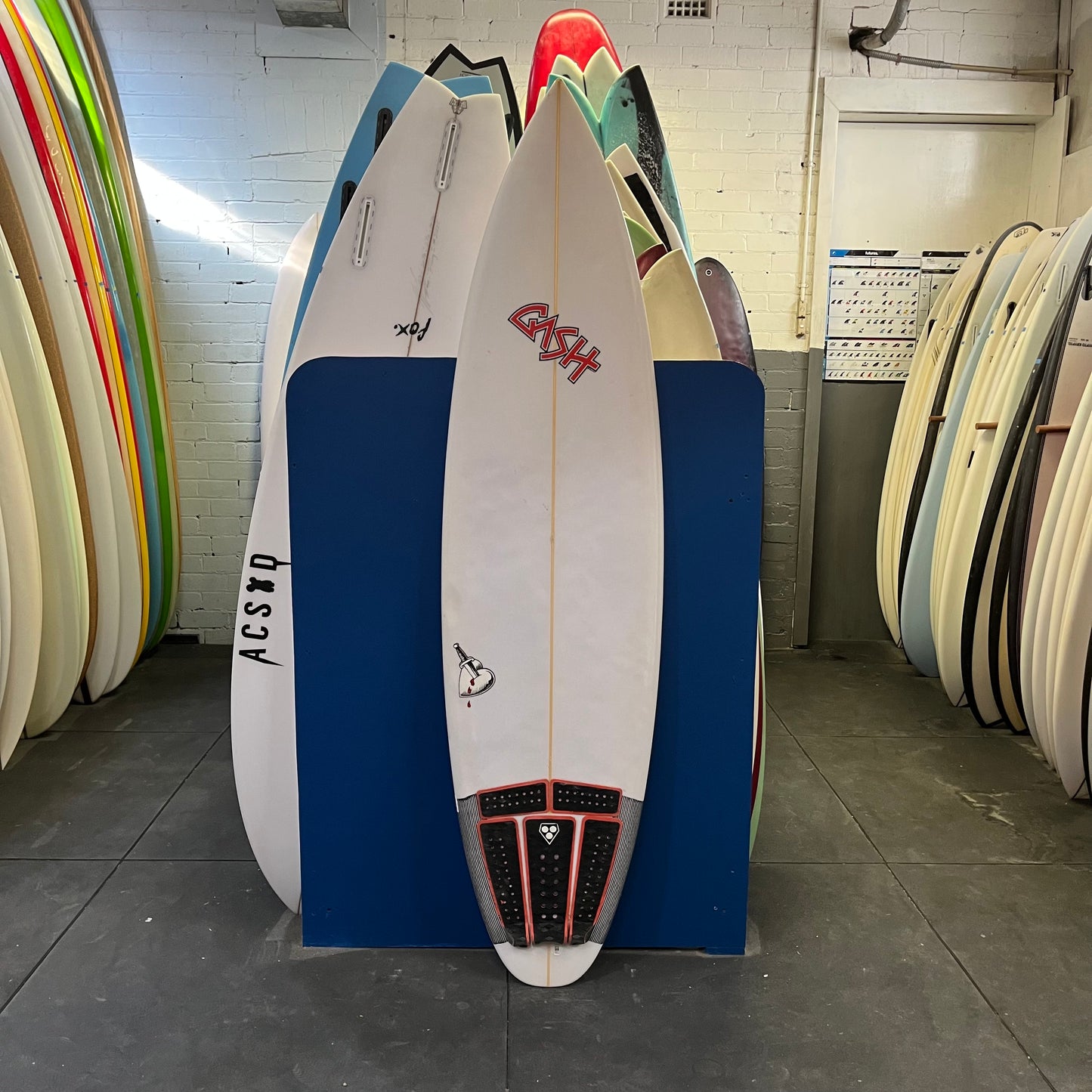 Gash/Greg Brown thrusters 6'2" secondhand surfboard top view