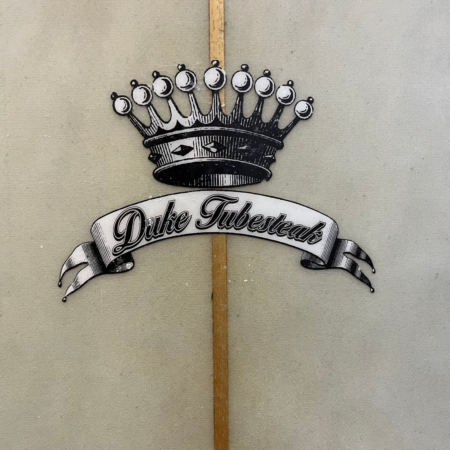 Greg Brown/Duke Tubesteak longboard 9'2" secondhand surfboard brand logo close-up