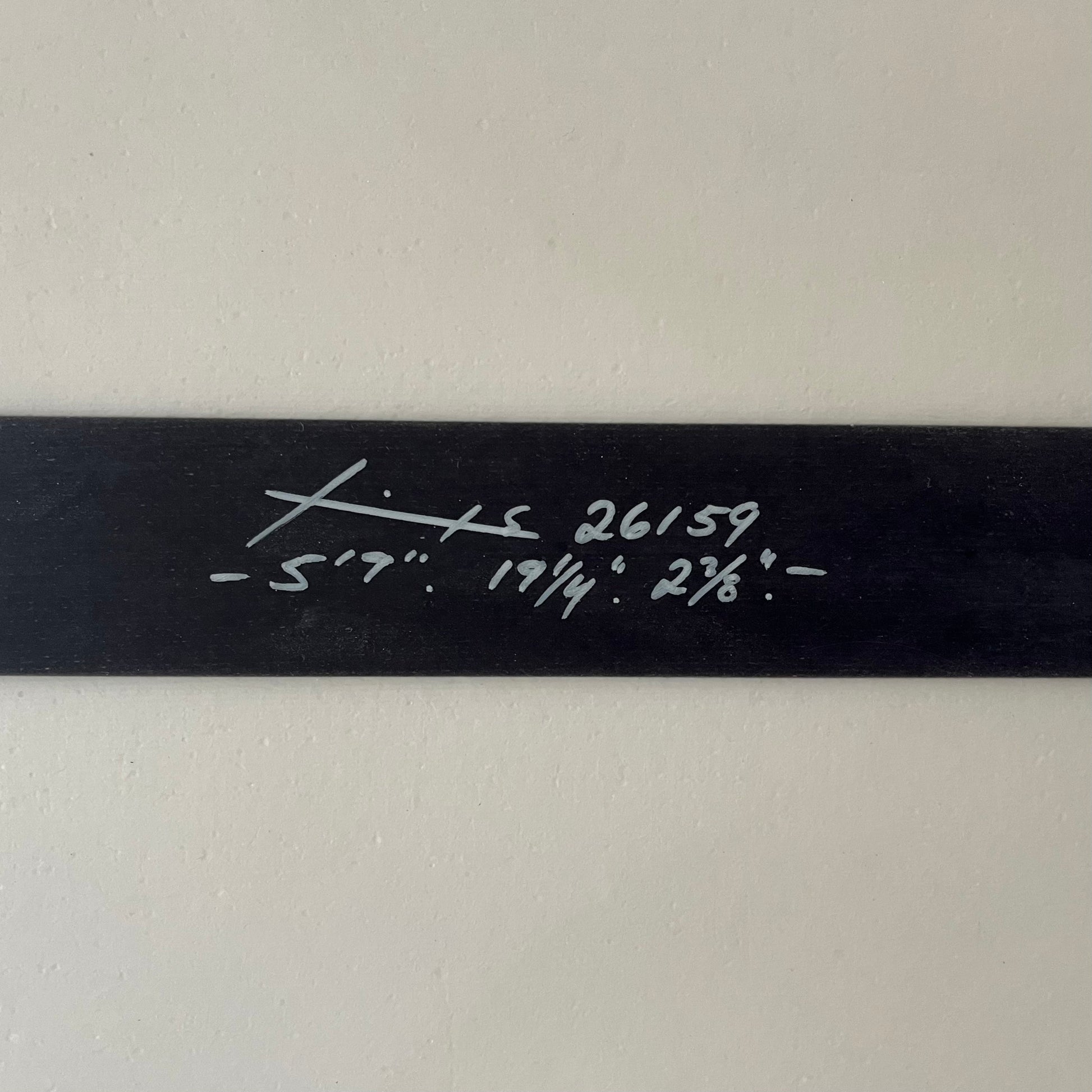 Hayden Shapes Holy Grail 5'9" secondhand surfboard dimensions close-up