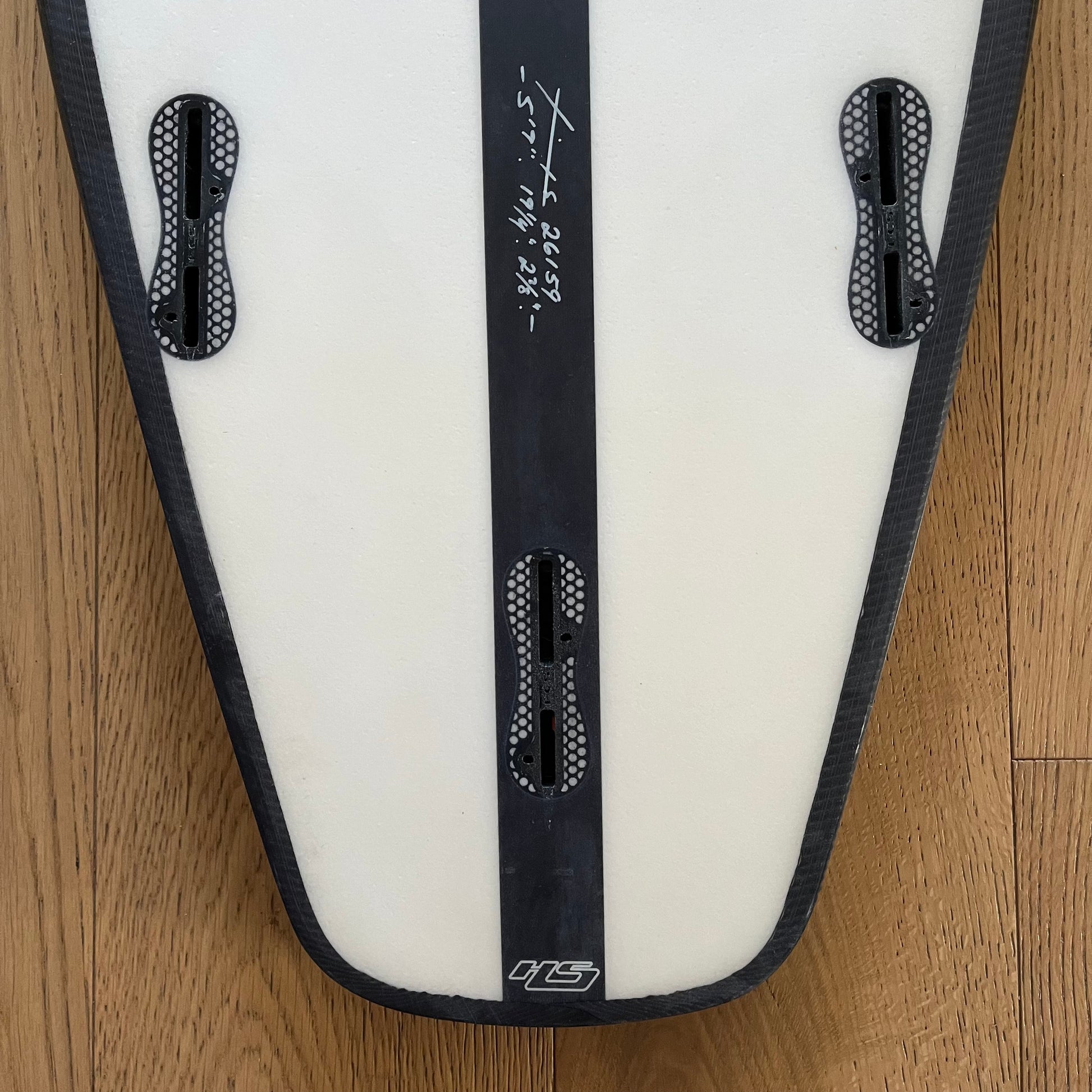 Hayden Shapes Holy Grail 5'9" secondhand surfboard fin box close-up