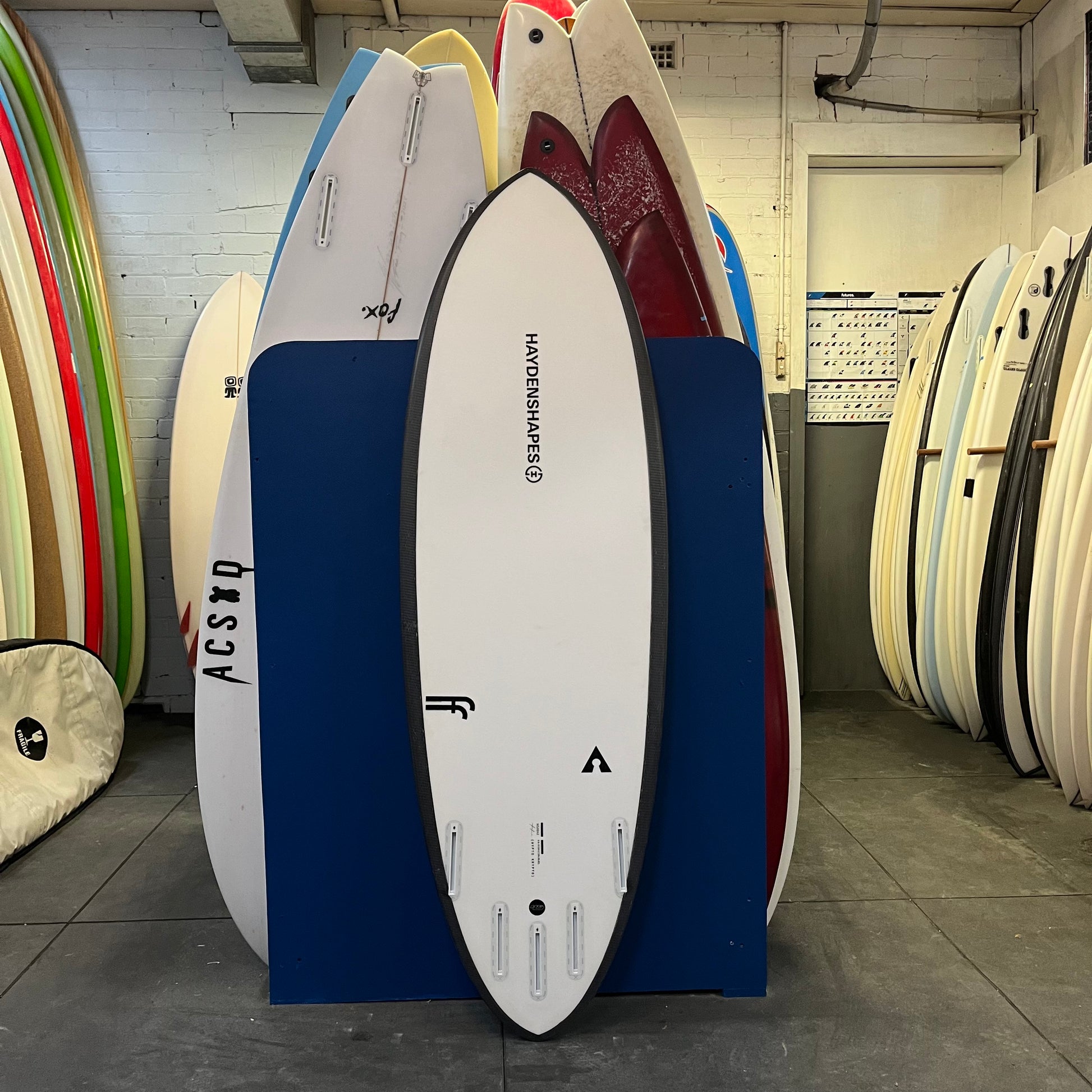 Hayden Shapes Future Flex 5'6" secondhand surfboard bottom view