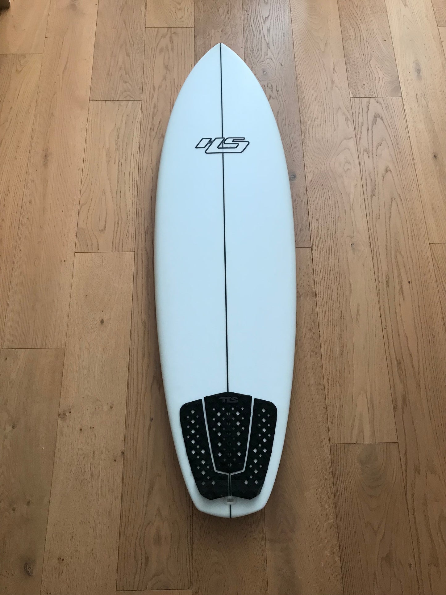 Hayden Shapes Loot 5'10" secondhand surfboard top view