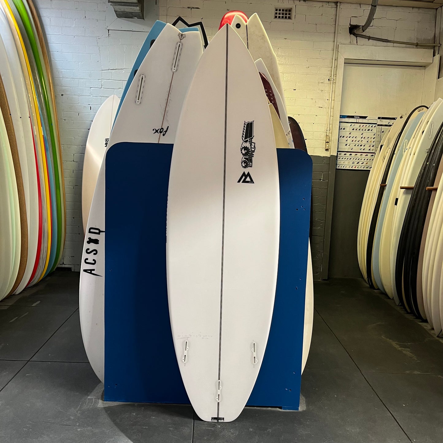 JS Industries Monsta 2020 easy rider 6'4" secondhand surfboard bottom view