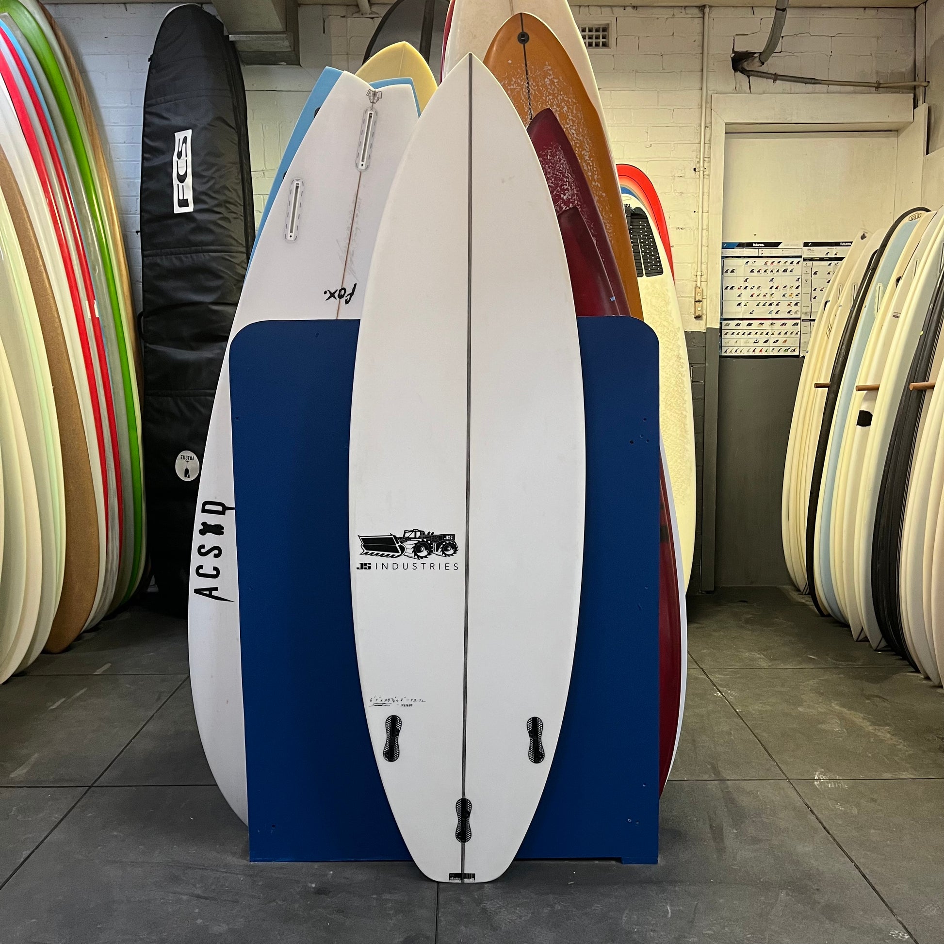 JS Industries Monstabox 2020 6'4" secondhand surfboard bottom view
