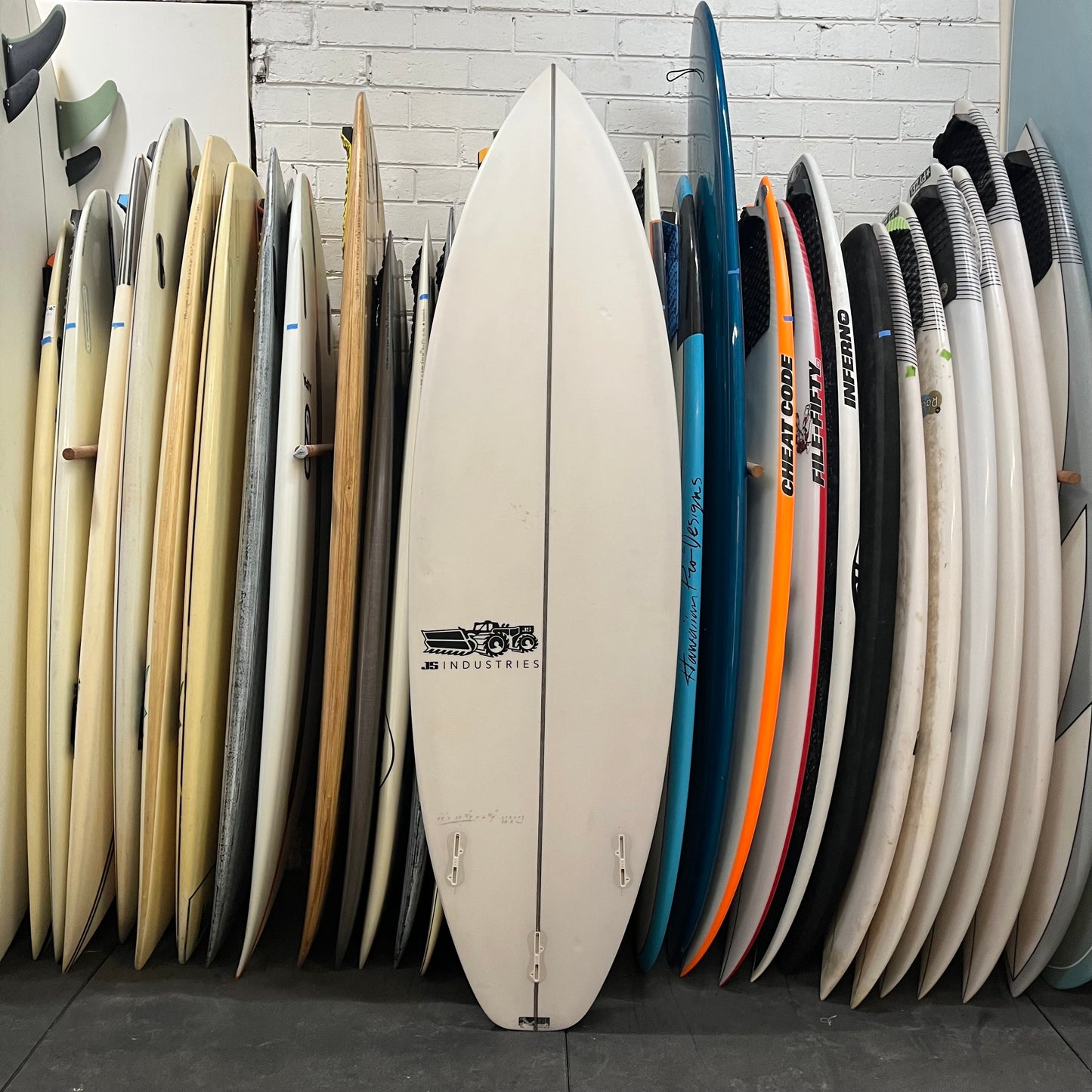 JS Industries Xero 6'4" secondhand surfboard bottom view