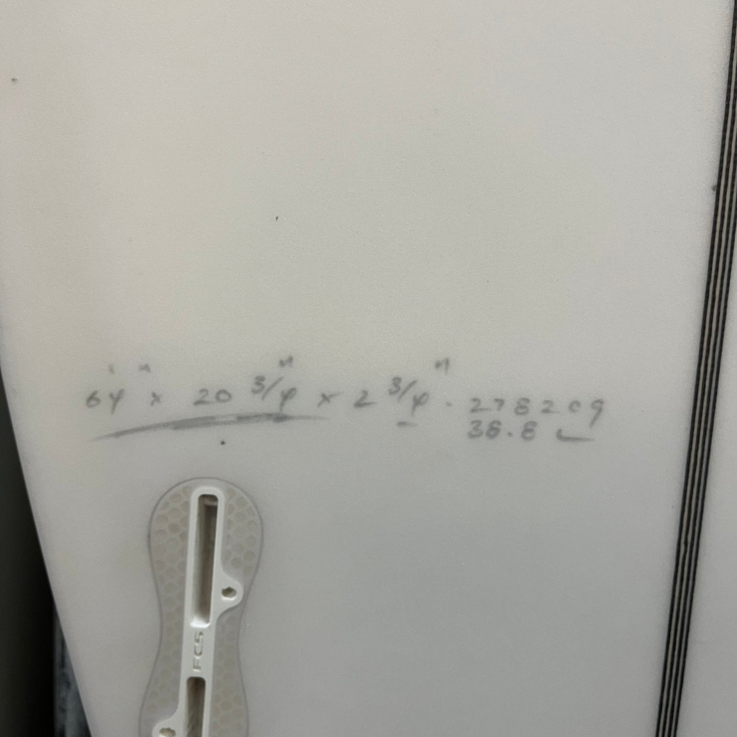 JS Industries Xero 6'4" secondhand surfboard dimensions close-up