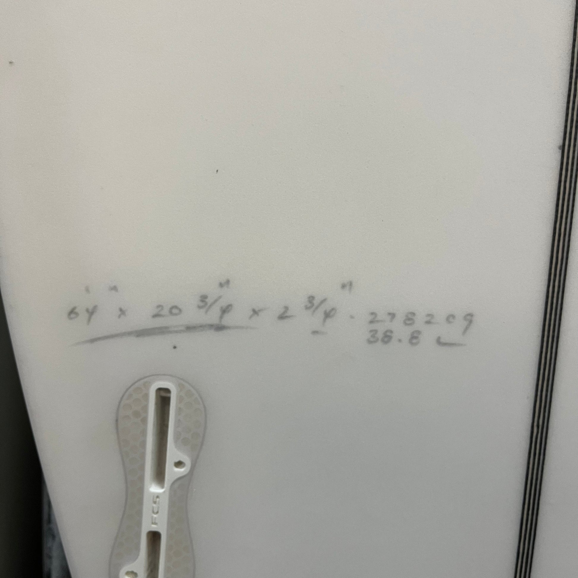 JS Industries Xero 6'4" secondhand surfboard dimensions close-up