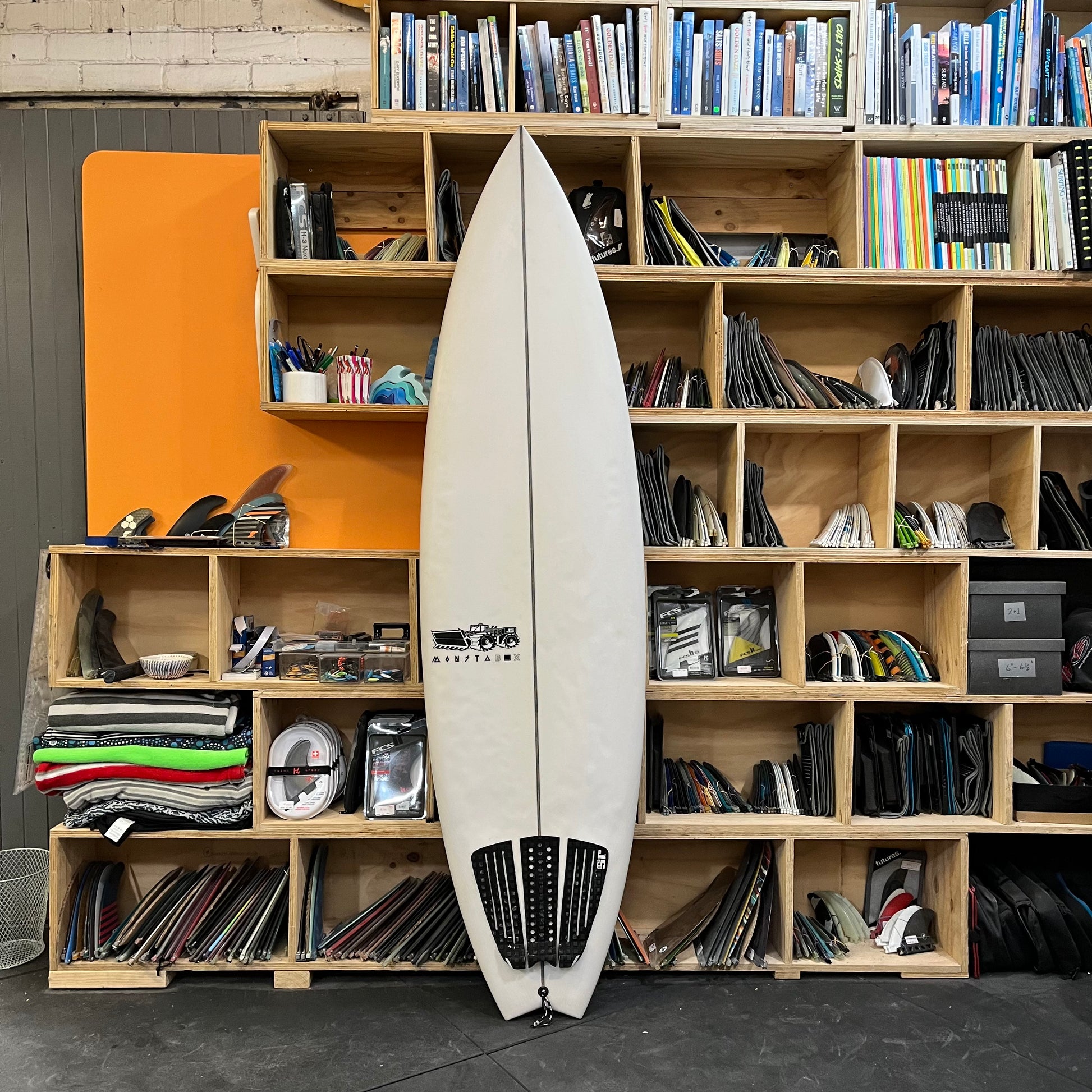JS Industries Monsta Box 7'2" secondhand surfboard top view