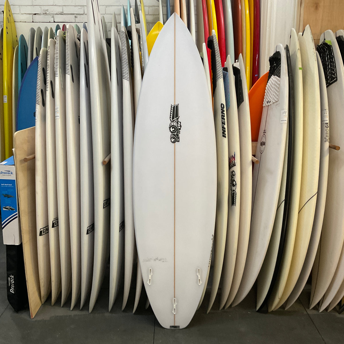 JS Xero Gravity 6’3” secondhand surfboards bottom view
