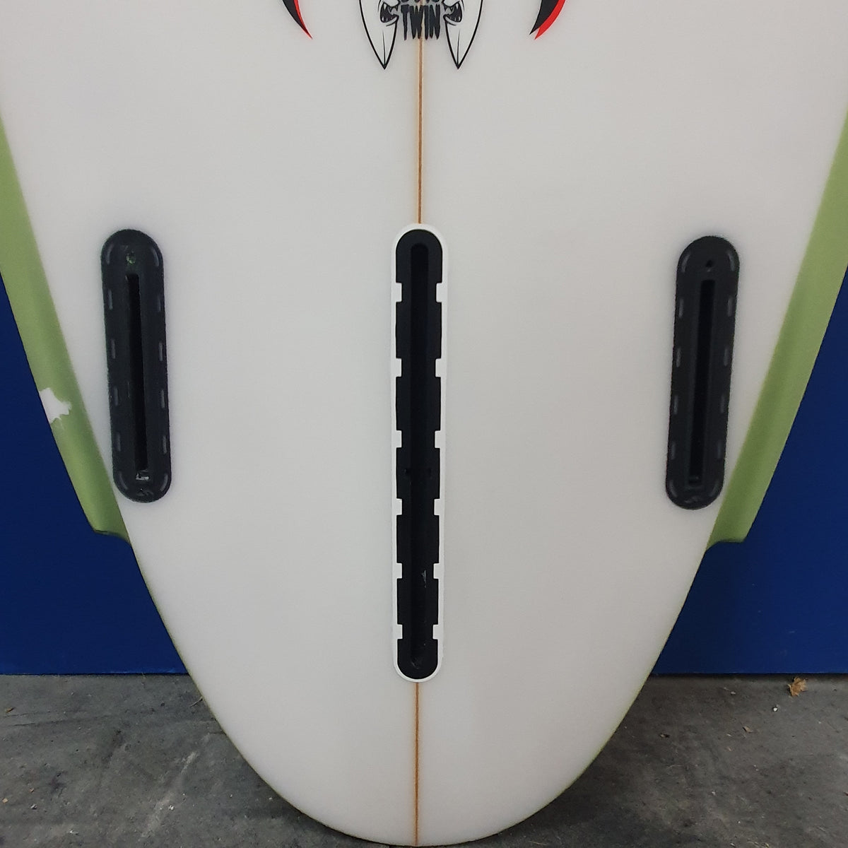 Firewire baked potato 5'7" secondhand surfboard fin box close-up