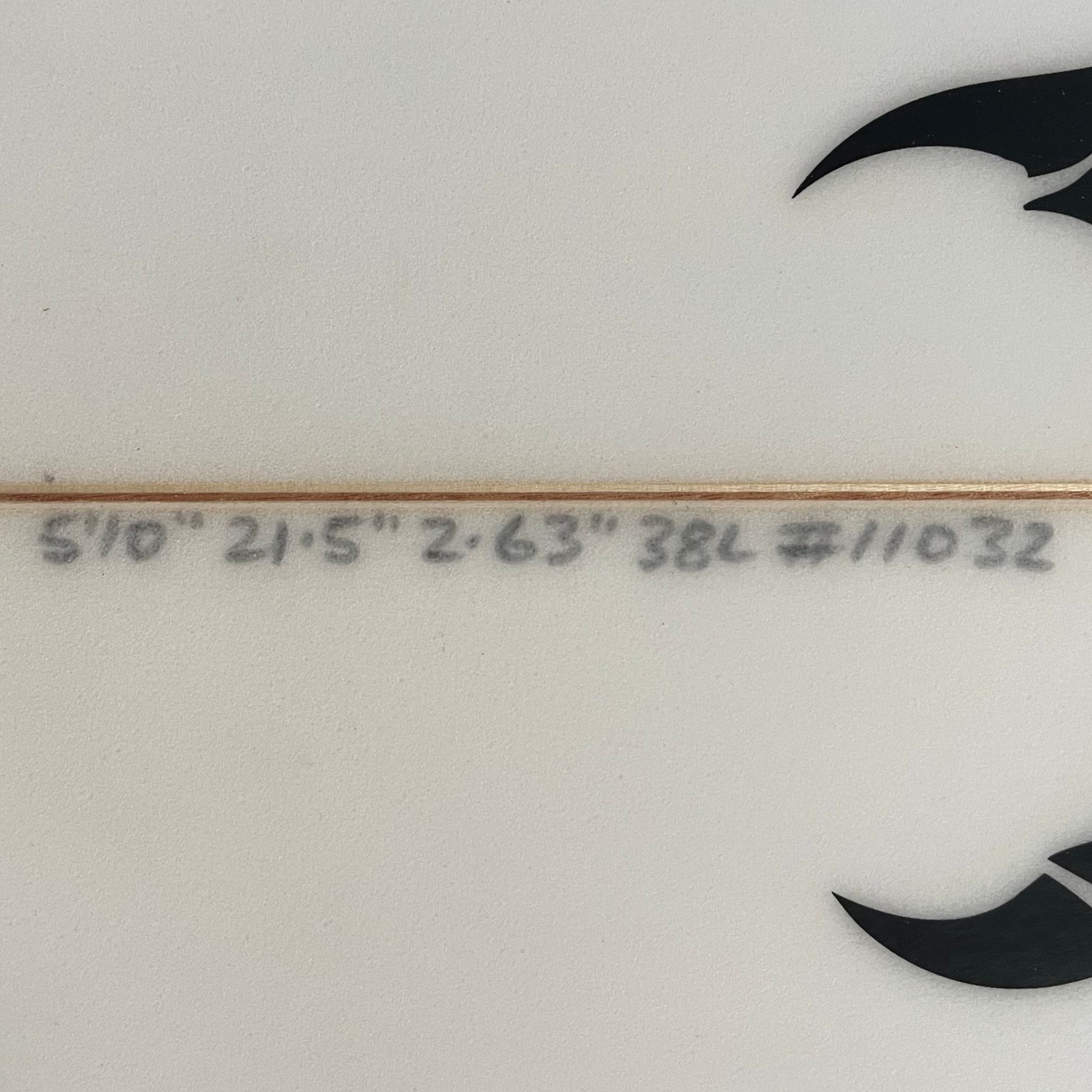 Lost Mayhem Puddle Jumper 5'10" secondhand surfboard dimensions close-up