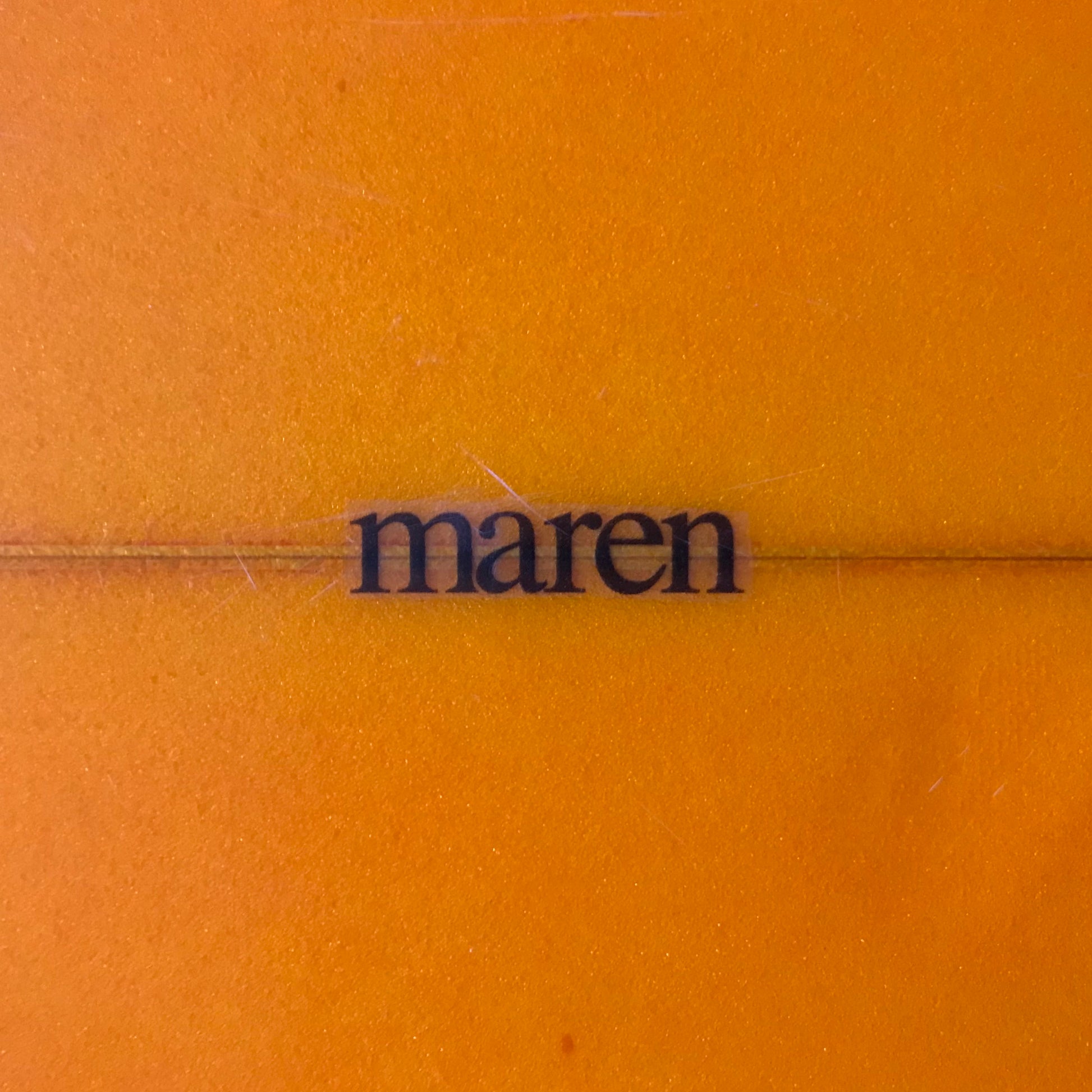 Maren quad 5'4" secondhand surfboards brand logo close-up