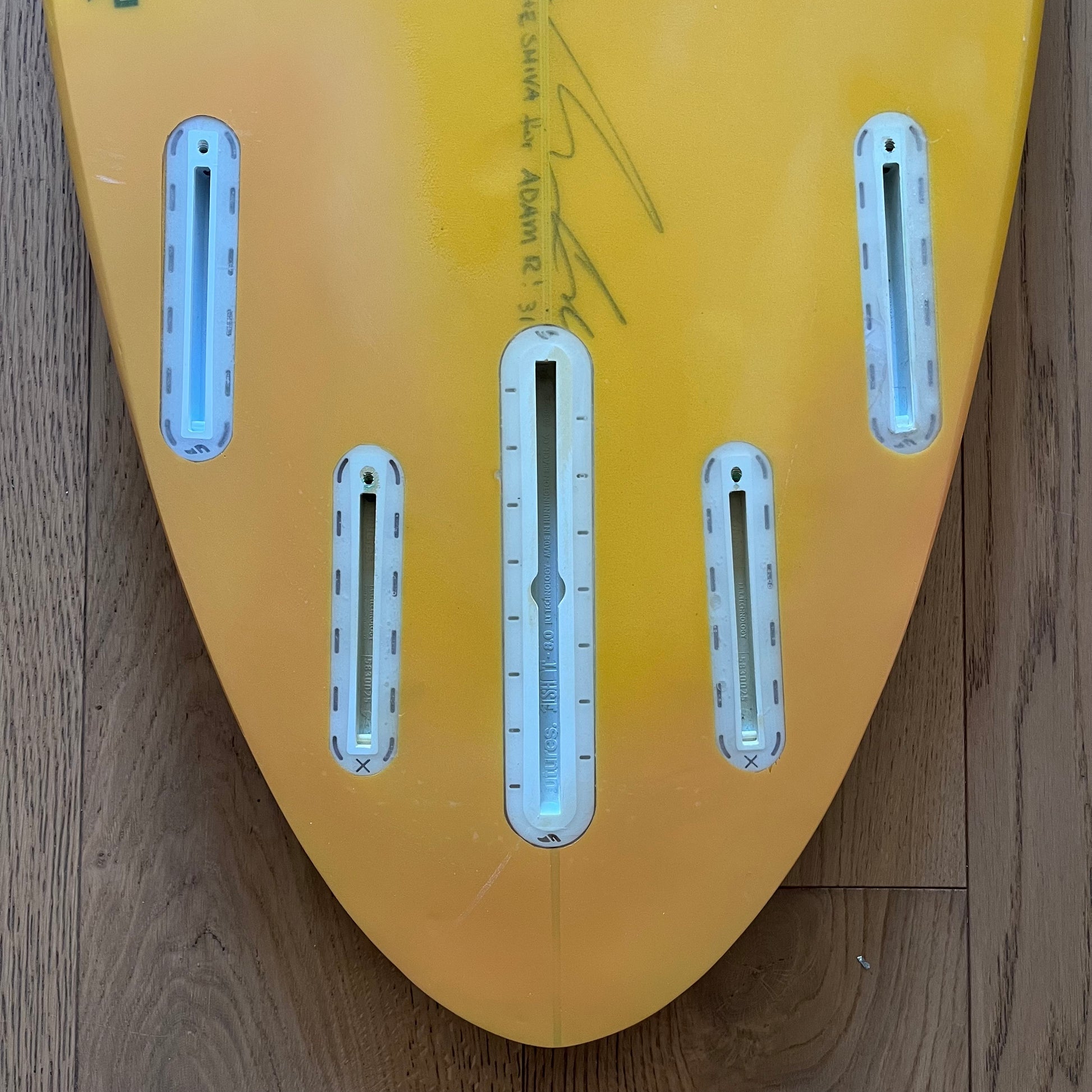 Maurice Cole Shiva 5'11" secondhand surfboard fin box close-up