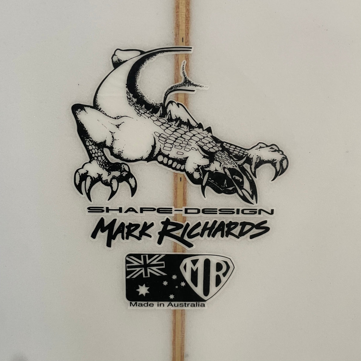 MR Mid Length Swallow Twin + 1 7'4" secondhand surfboards brand logo close-up