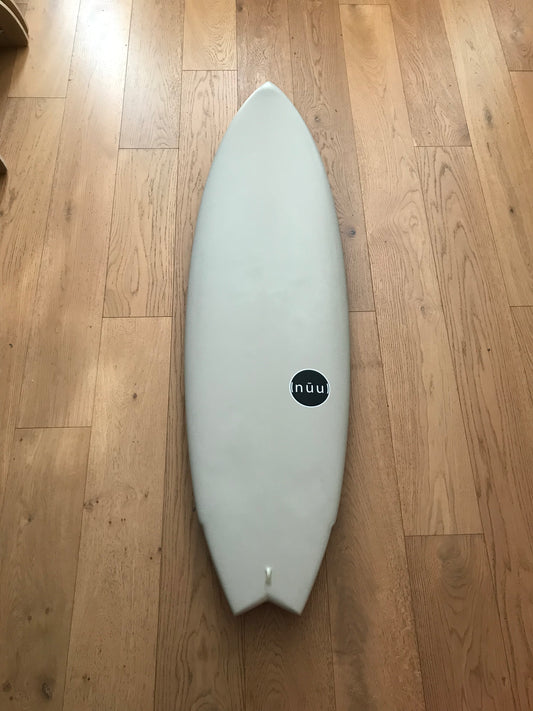 NUU Face Palm 5'10" secondhand surfboard top view